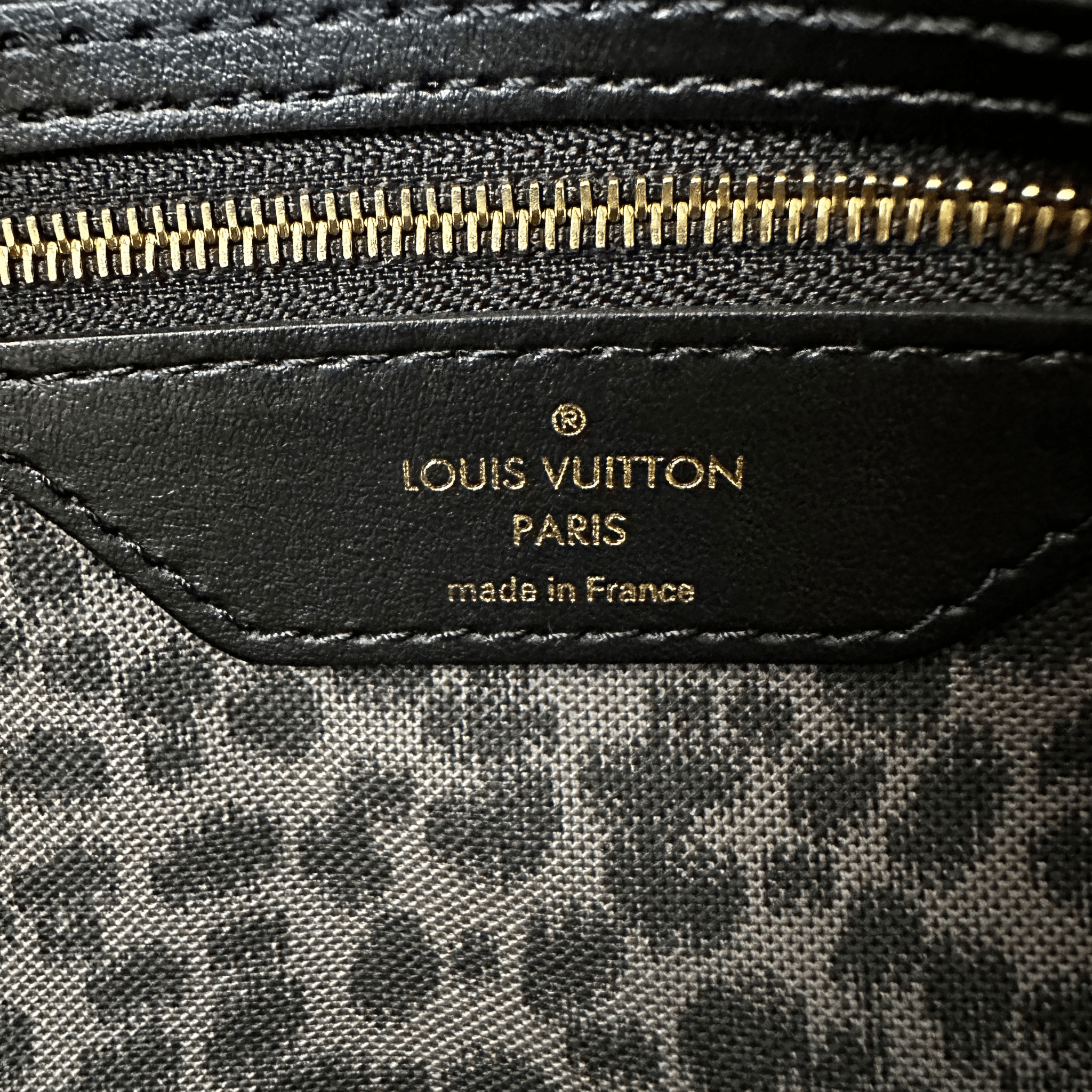 Louis Vuitton Black Wild At Heart Monogram Keepall 45 - Morely TrendsLouis Vuitton Type here:)