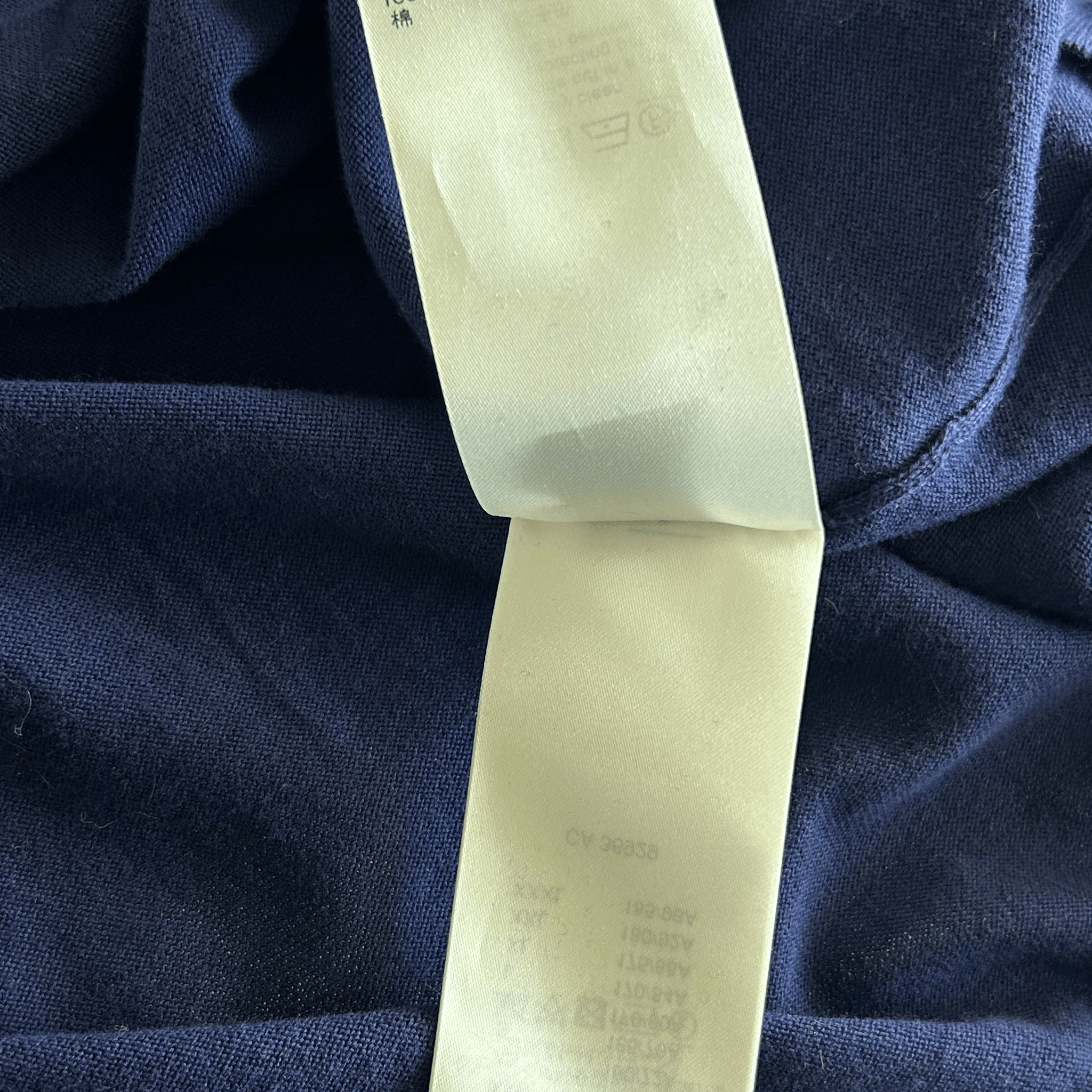 Louis Vuitton Blue & White Script Logo Intarsia T-Shirt - Morely TrendsLouis Vuitton Type here:)