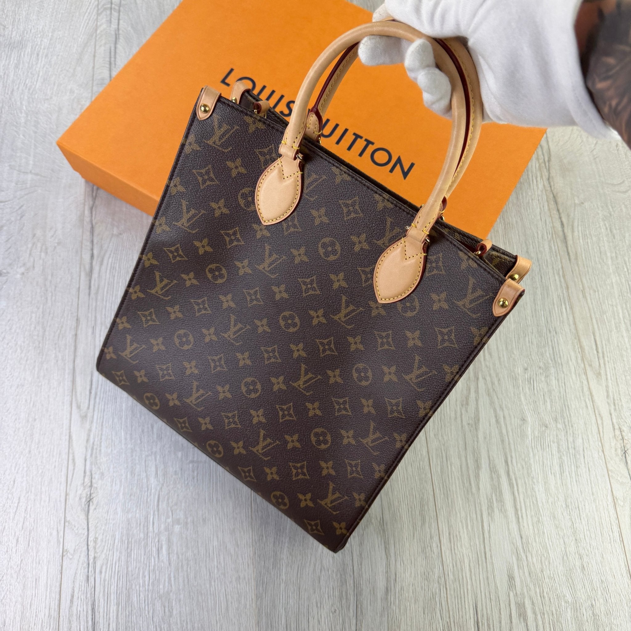 Louis Vuitton Women’s Brown Monogram Cloth Tote Bag - Morely TrendsLouis Vuitton Type here:)