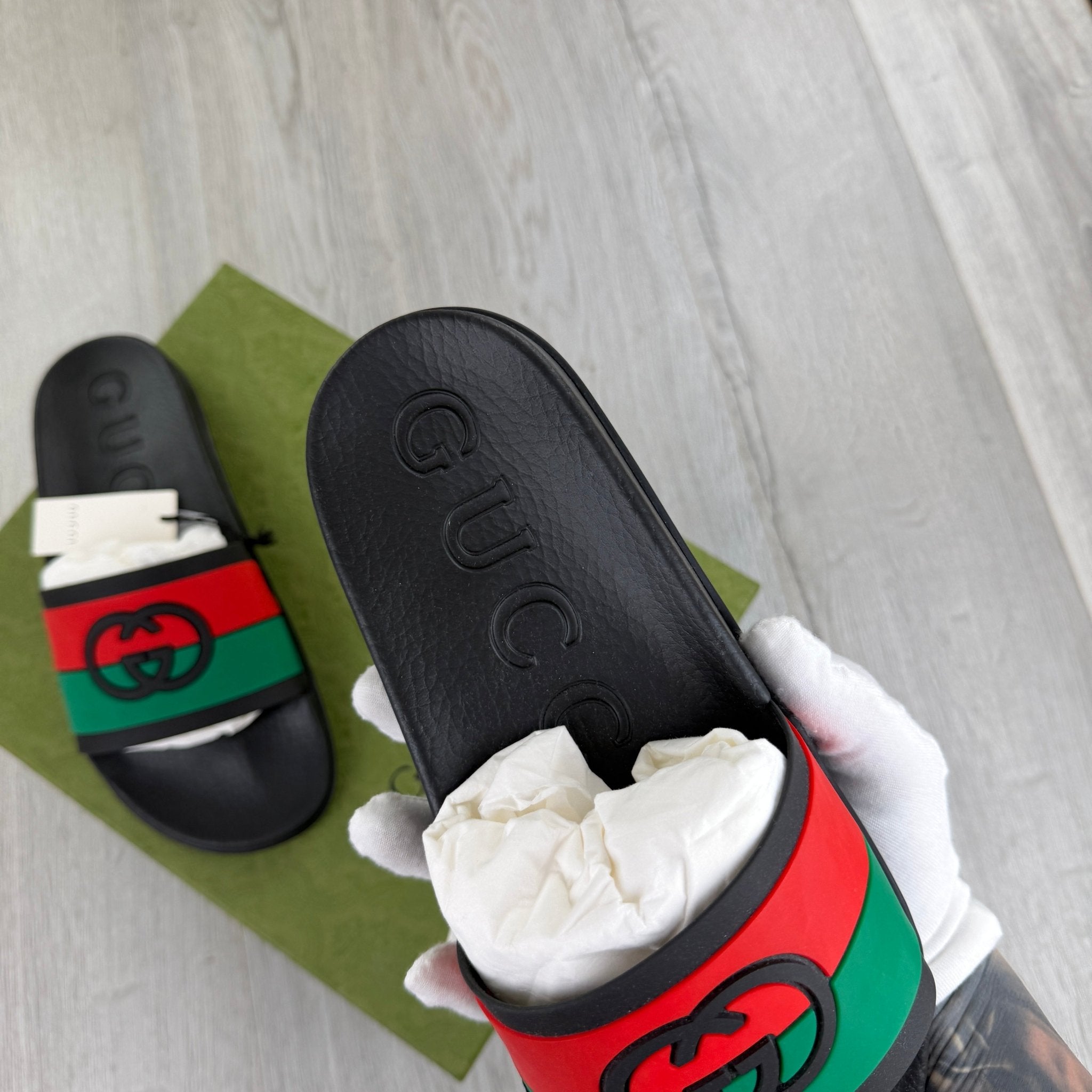 Gucci Men’s Black GG Interlocking Pool Sliders - Morely TrendsGucci Type here:)