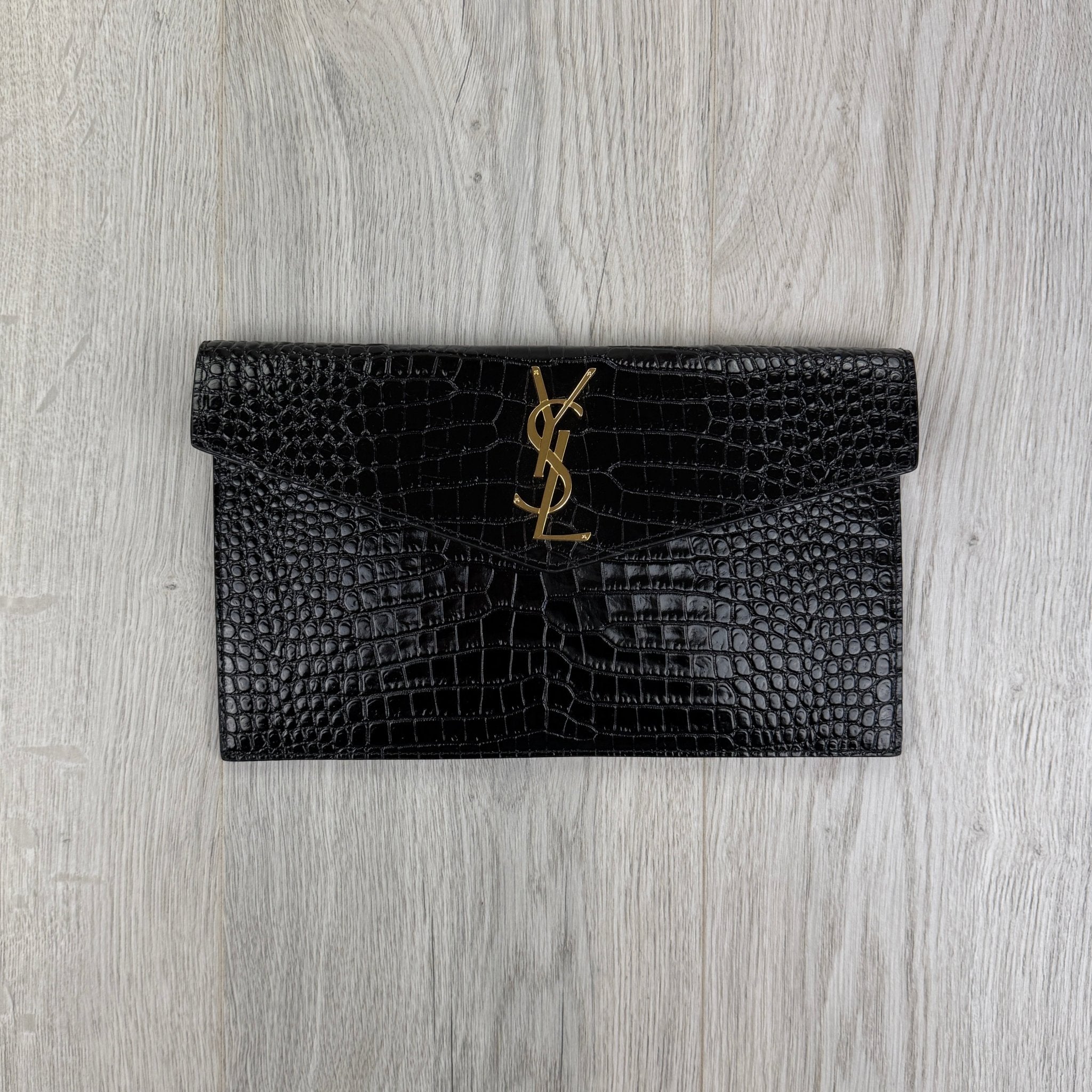 Saint Laurent Women’s Black Crock Clutch Bag - Morely TrendsSaint Laurent Type here:)