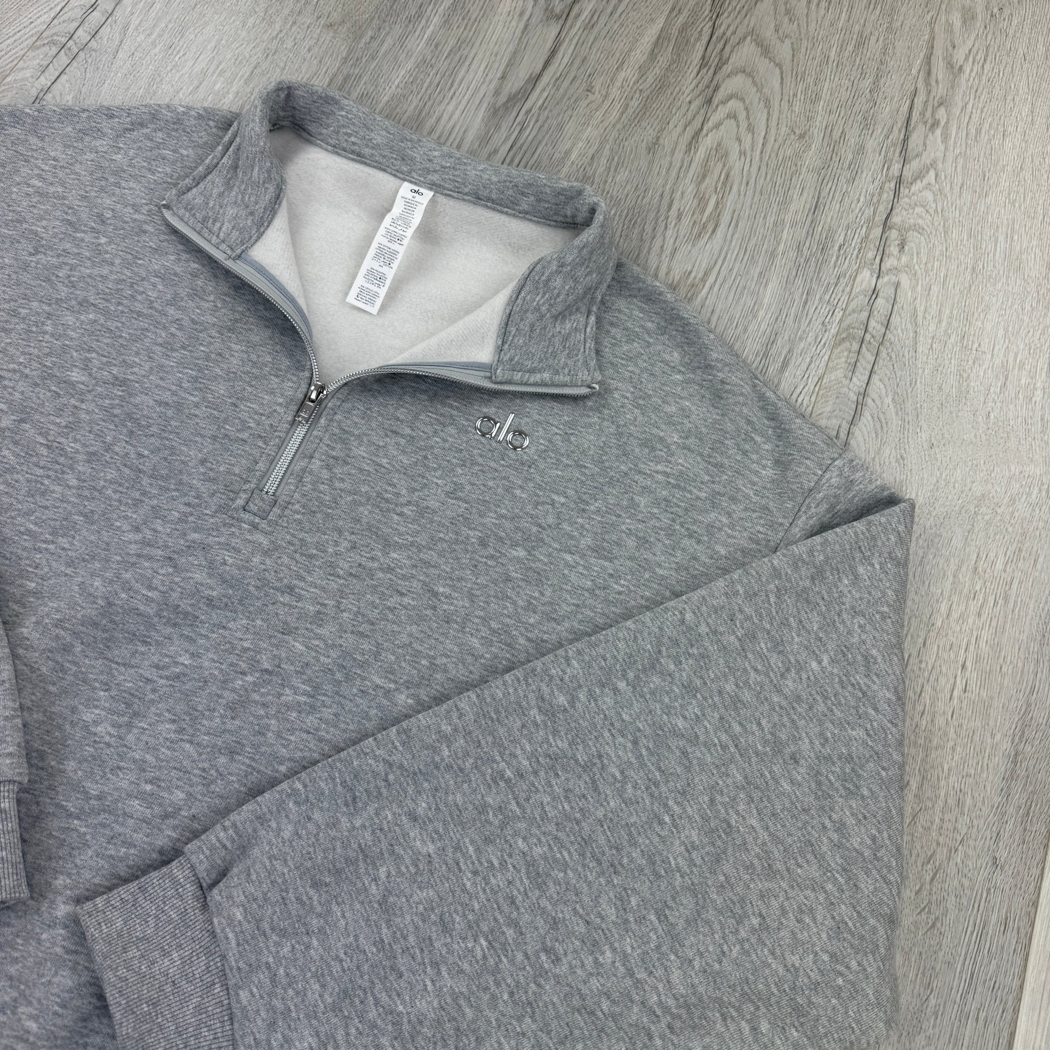 Alo Men’s Grey 1/4 Zip Fleece - Morely TrendsAlo Type here:)