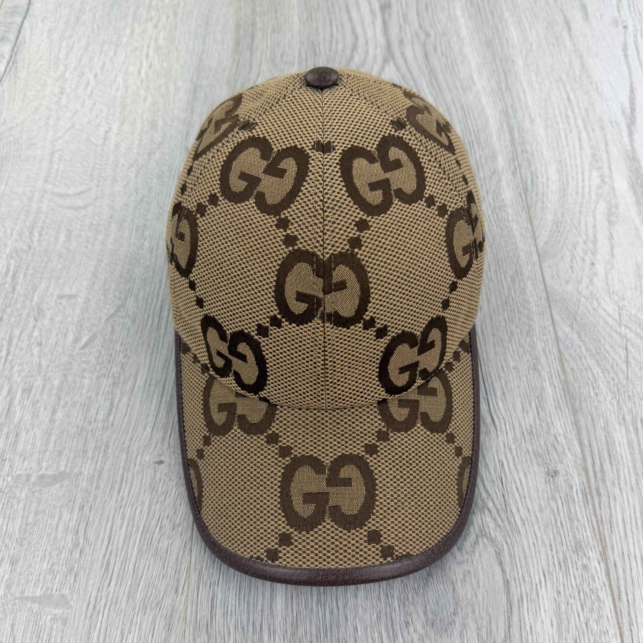 Gucci Women’s Beige GG Interlocking Baseball Cap - Small - Morely TrendsGucci Type here:)