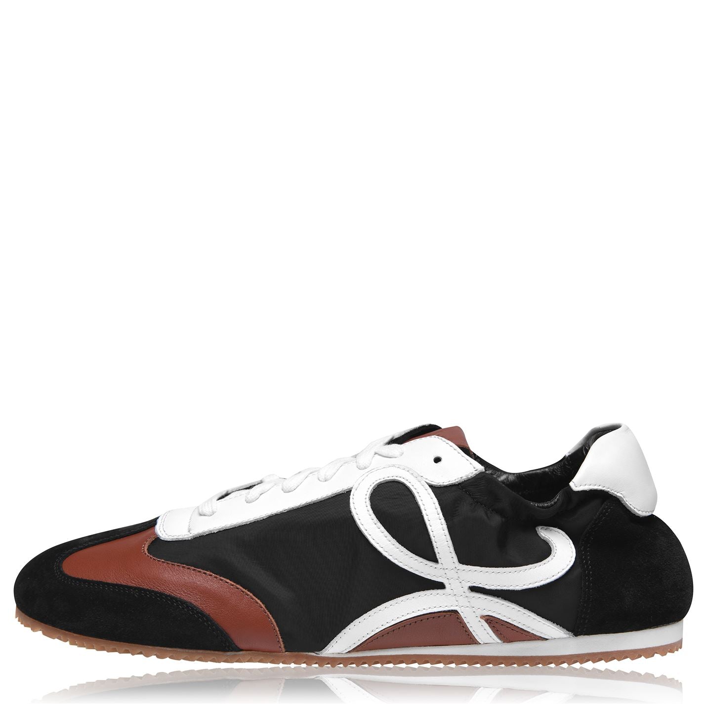 Loewe Flow Runner