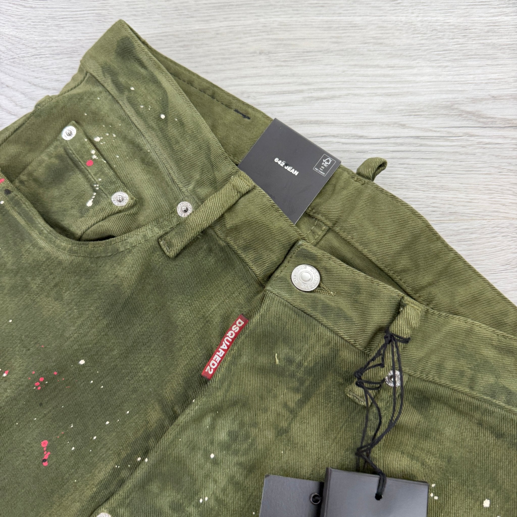 Dsquared2 Men’s Green Distressed Straight Jeans - Morely TrendsDsquared2 Type here:)