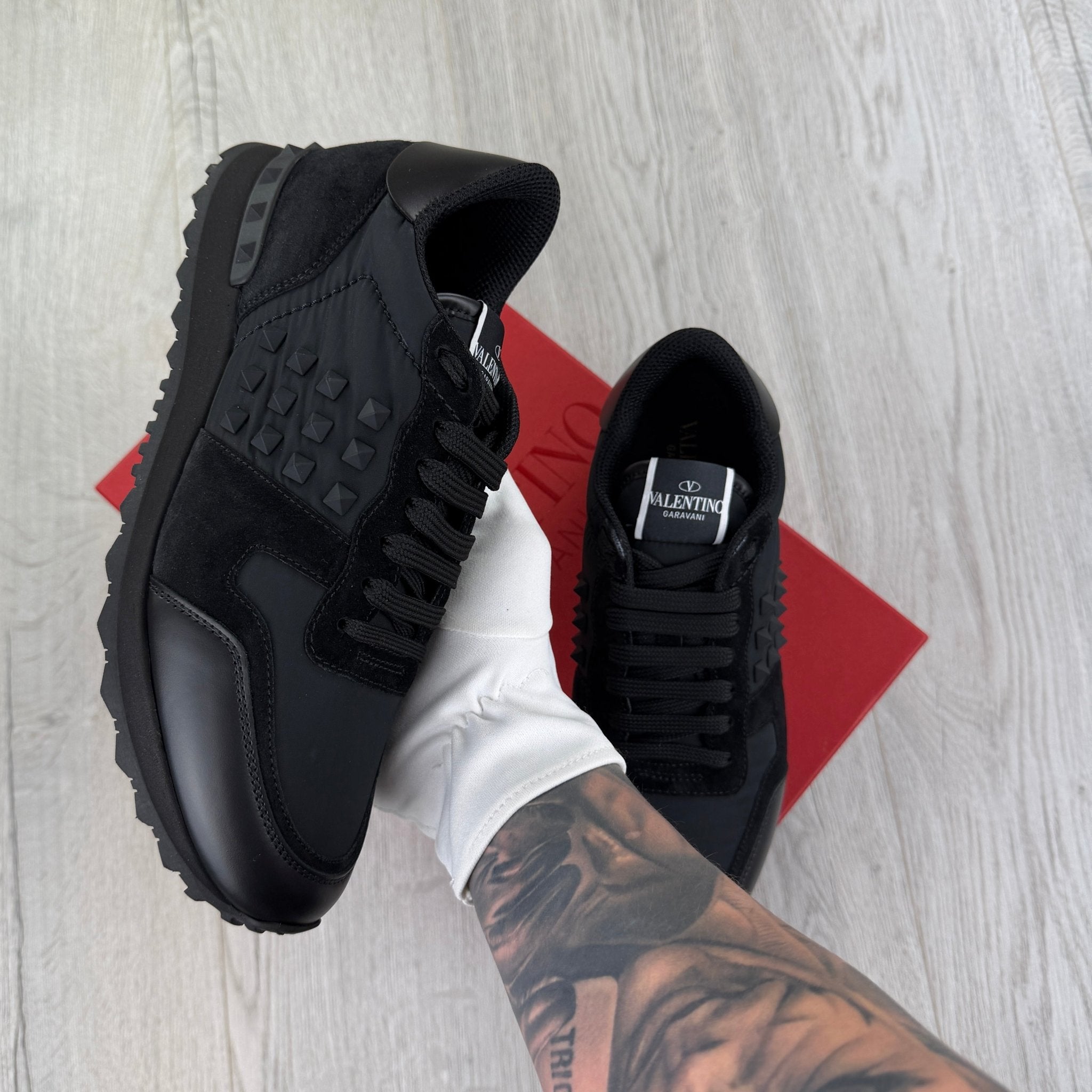 Valentino Men’s Black Rockrunner Trainers - Morely TrendsValentino Type here:)