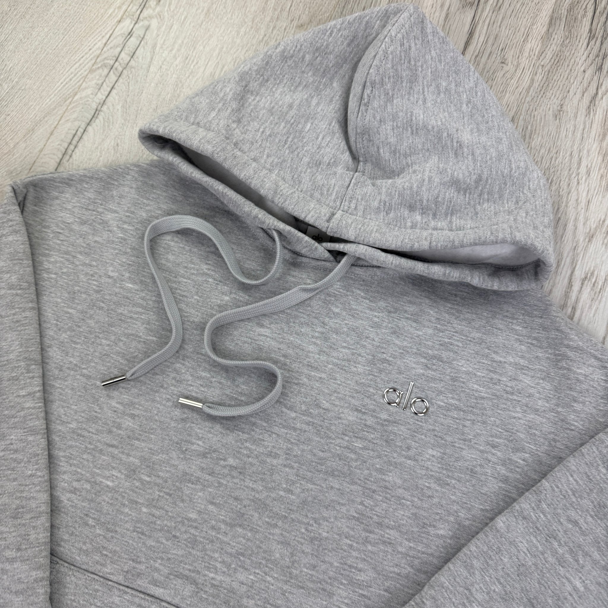 Alo Women’s Grey Pullover Hoodie - Morely TrendsAlo Type here:)
