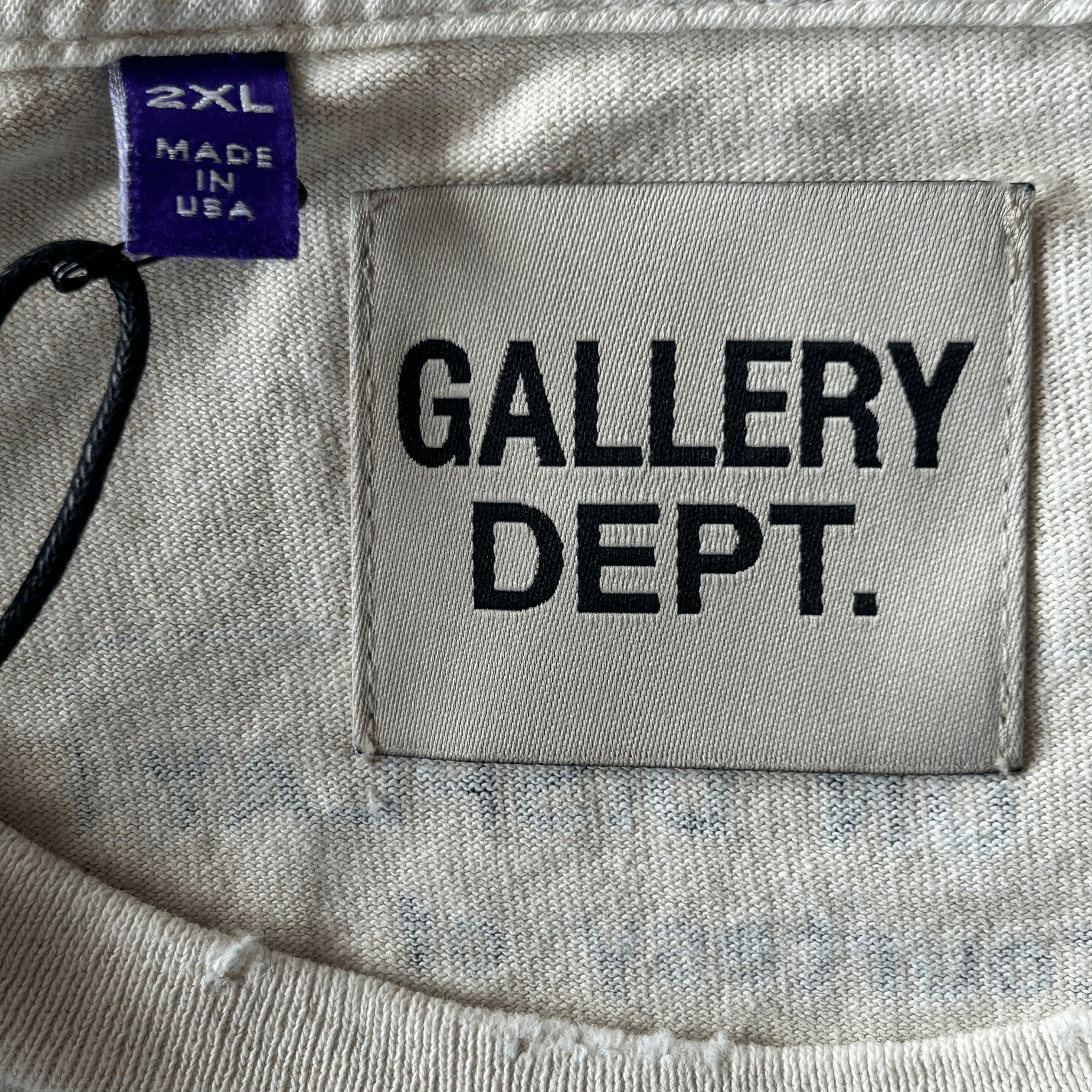 Gallery Dept Antique White & Black Yesterday Was Tomorrow Logo T-Shirt - Morely TrendsGallery Dept Type here:)