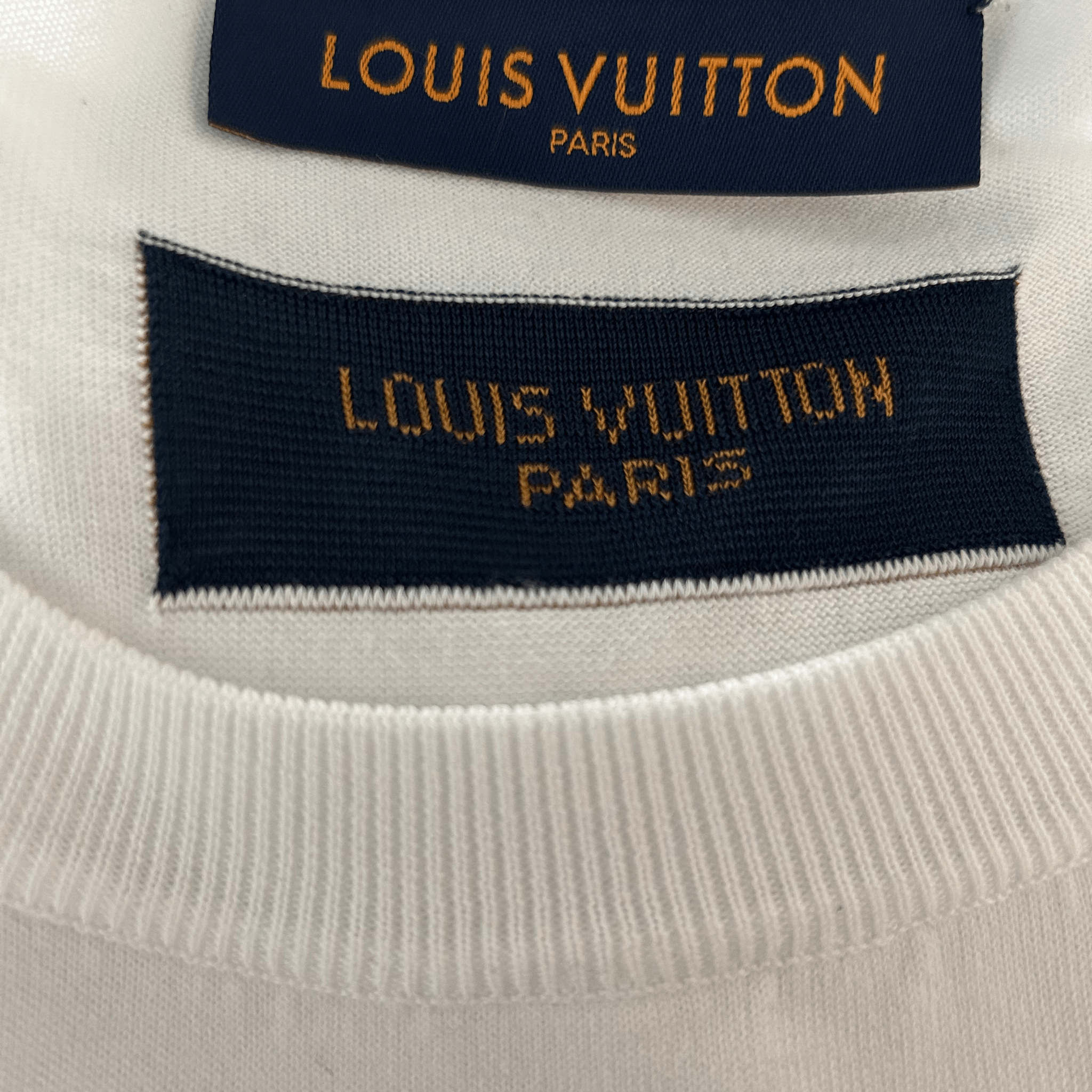 Louis Vuitton White & Green Vuitton Intarsia T-Shirt - Morely TrendsLouis Vuitton Type here:)