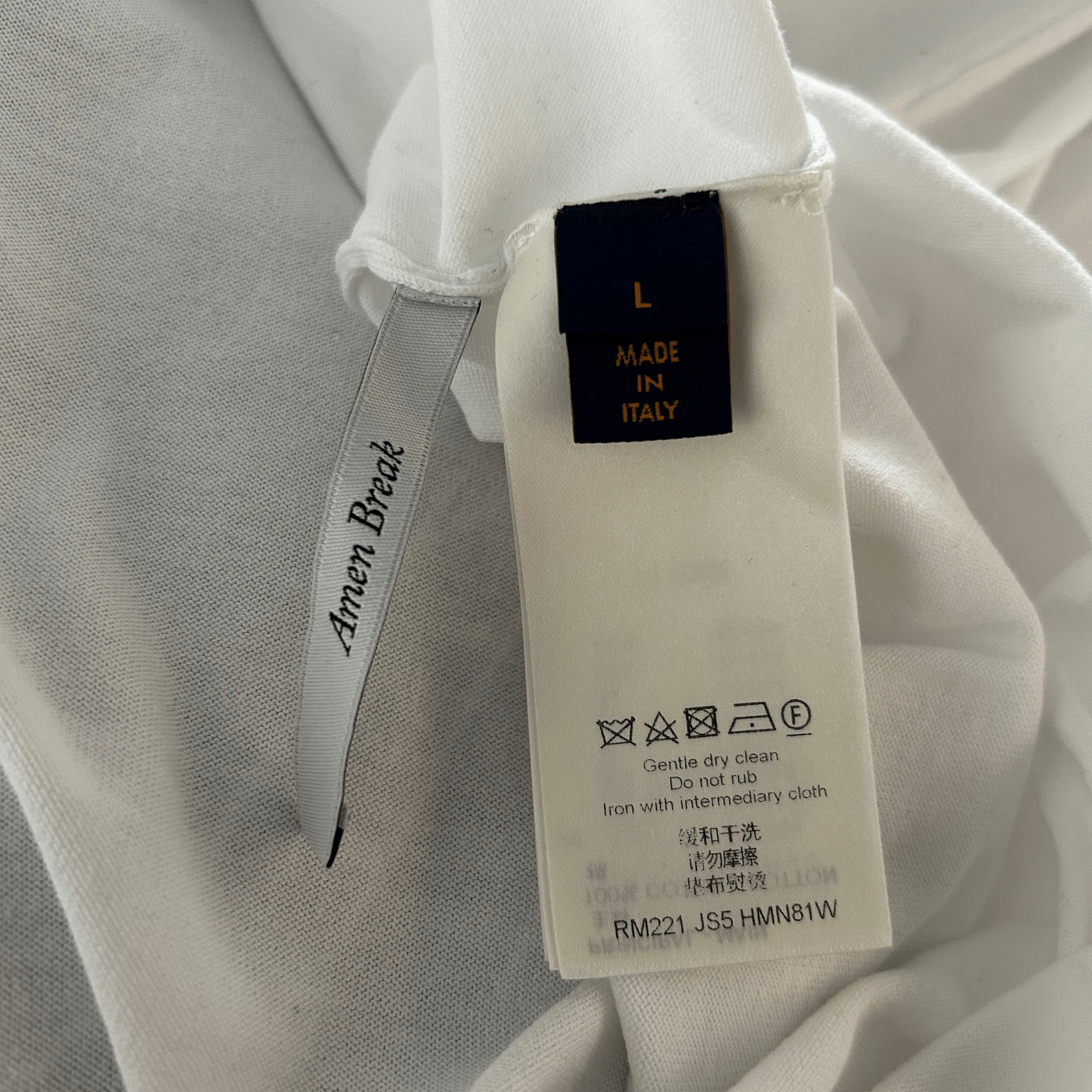 Louis Vuitton White & Green Vuitton Intarsia T-Shirt - Morely TrendsLouis Vuitton Type here:)