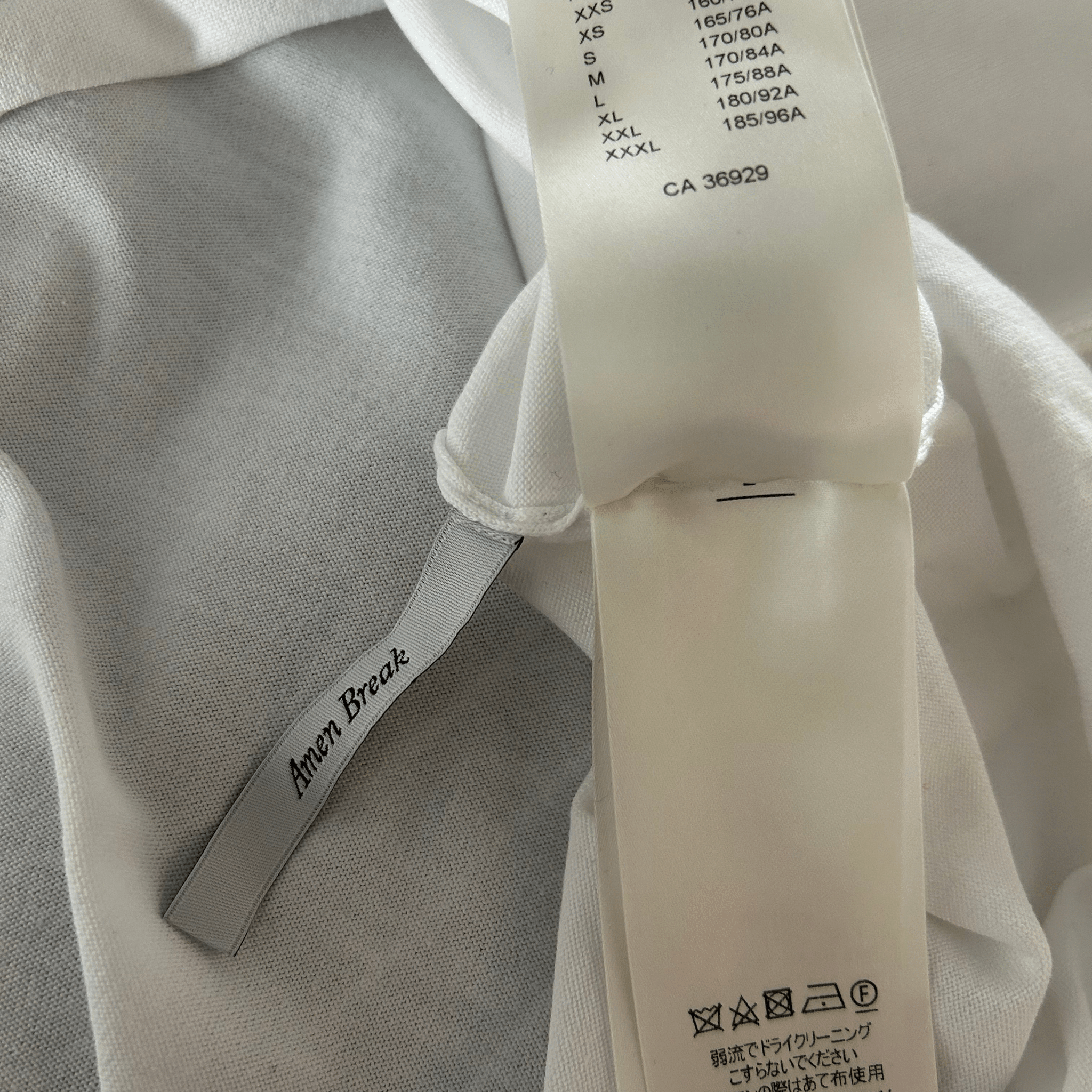 Louis Vuitton White & Green Vuitton Intarsia T-Shirt - Morely TrendsLouis Vuitton Type here:)