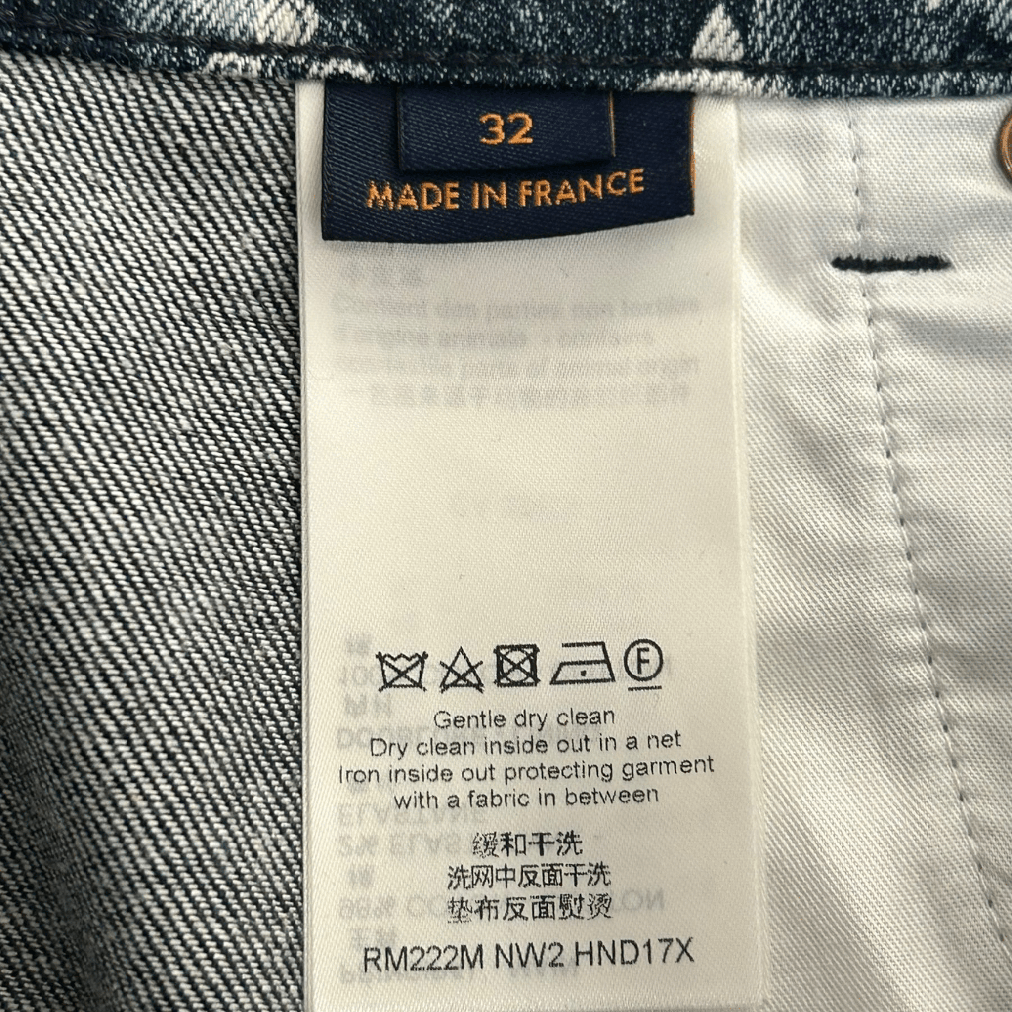 Louis Vuitton Blue Bleached Bandana Monogram Denim Shorts - Morely TrendsLouis Vuitton Type here:)