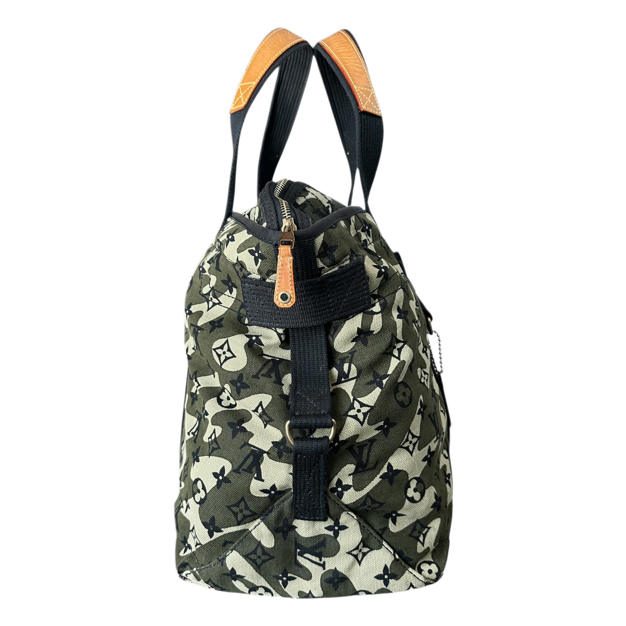 Louis Vuitton Takashi Murakami Green Camouflage Monogram Treillis Tote - Morely TrendsLouis Vuitton Type here:)