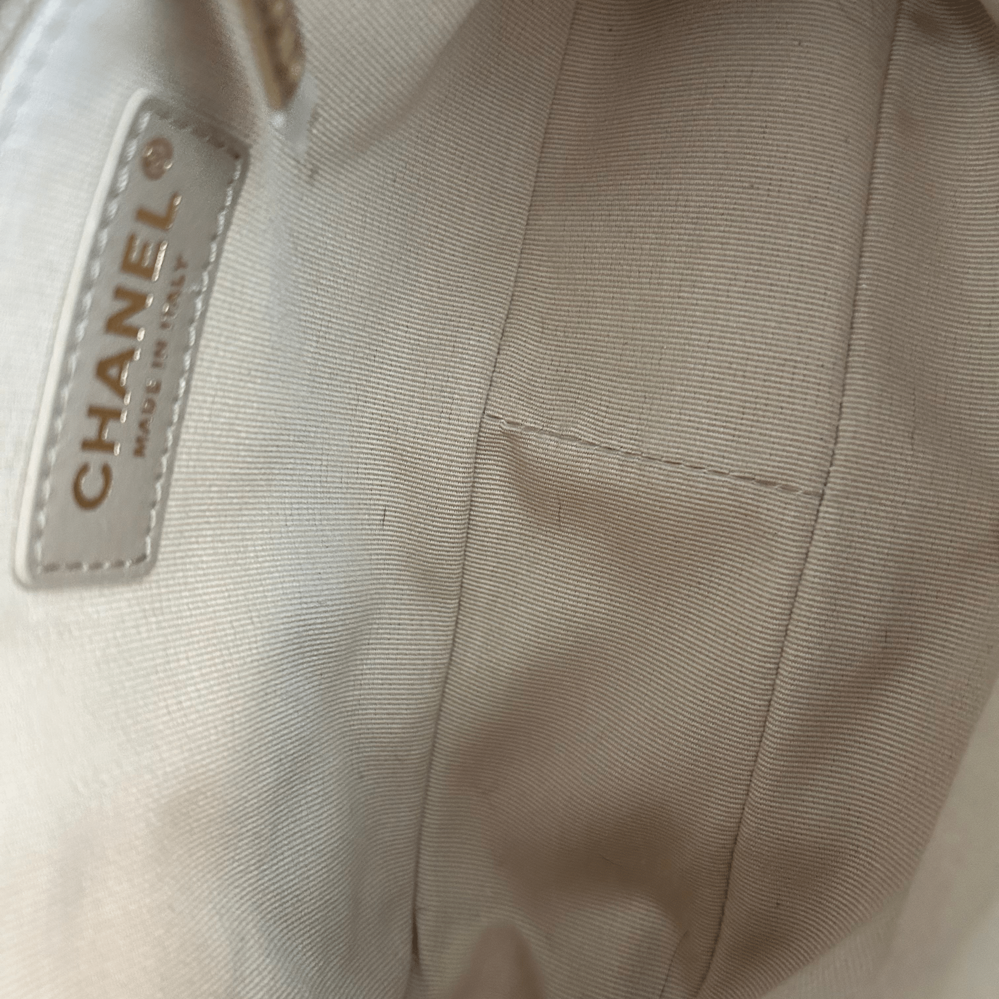 Chanel White Caviar Quilted Chain Melody Small Flap bag - Morely TrendsChanel Type here:)