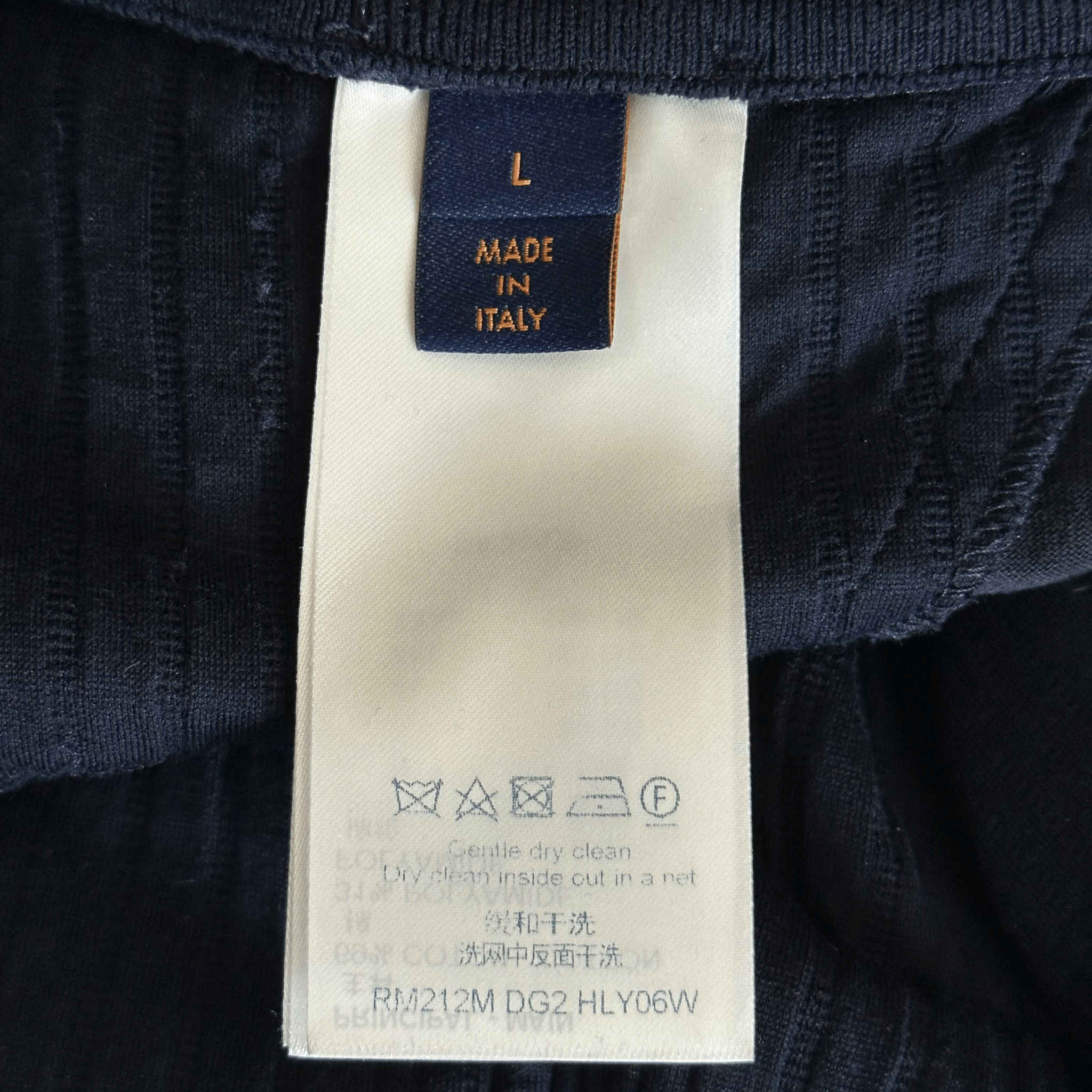 Louis Vuitton Navy Embroidered Logo Shorts - Morely TrendsLouis Vuitton Type here:)