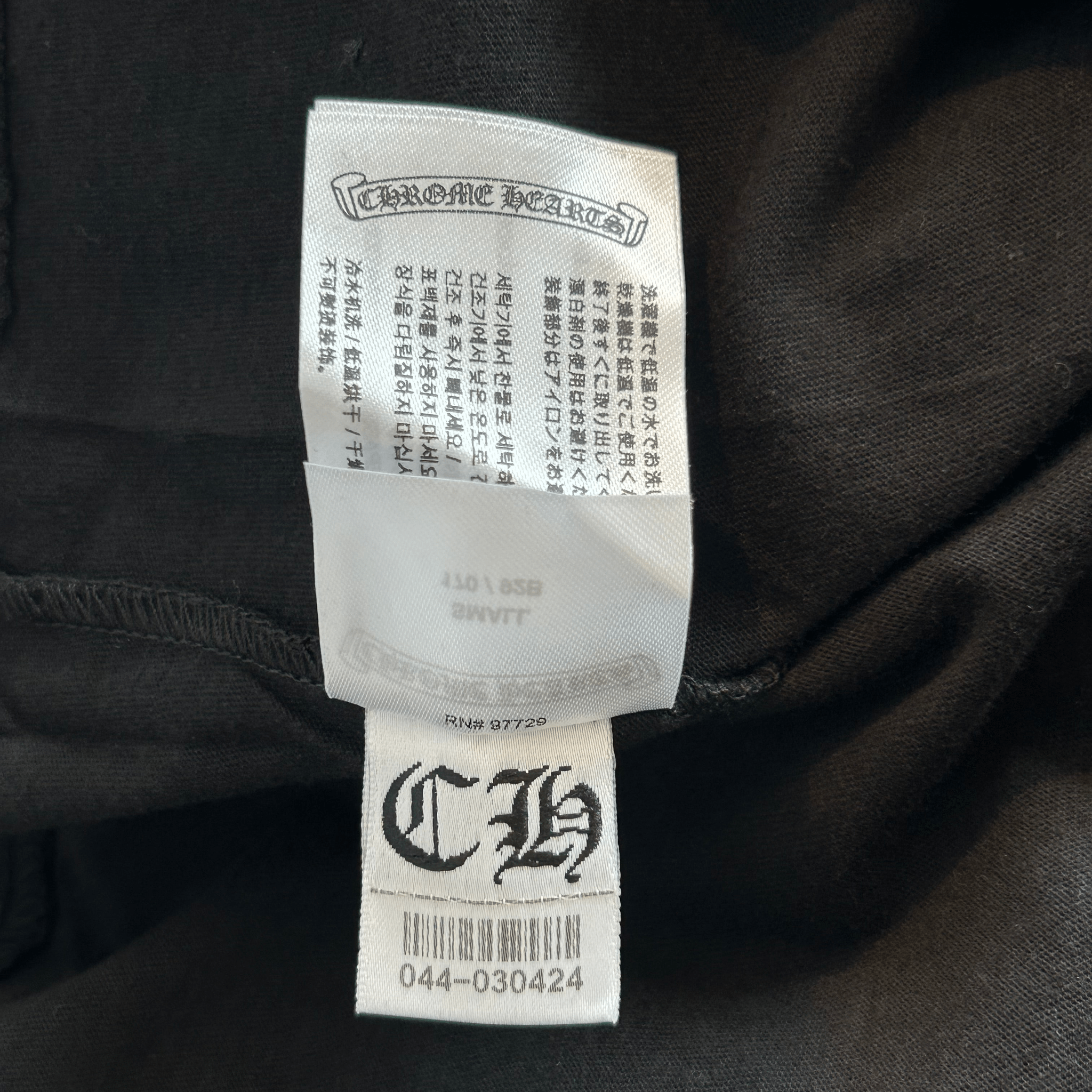 Chrome Hearts Black & Pink Neck Logo Longsleeve T-Shirt - Morely TrendsChrome Hearts Type here:)