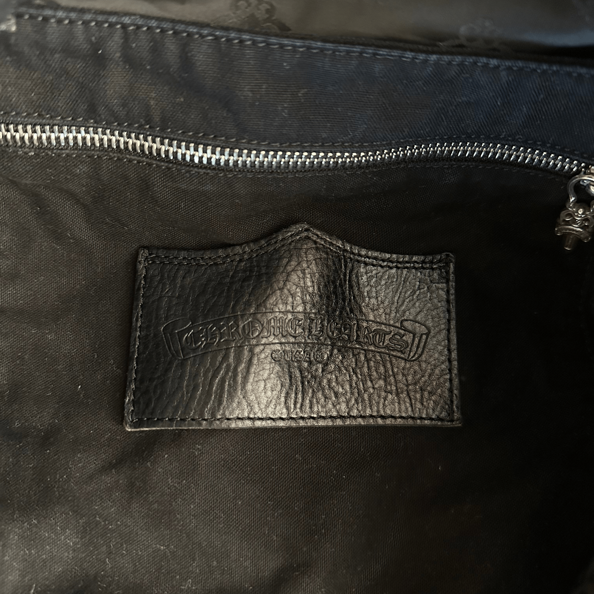 Chrome Hearts Black & White Horseshoe Logo Tote - Morely TrendsChrome Hearts Type here:)