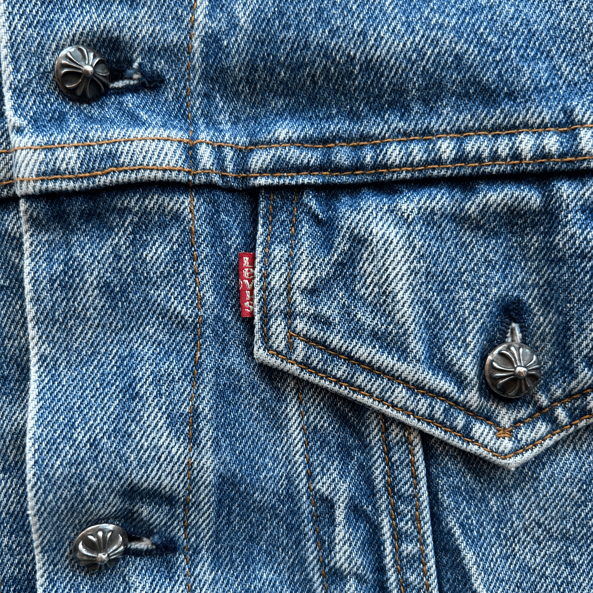 Chrome Hearts Levis Blue & Black Cross Patch Denim Jacket - Morely TrendsChrome Hearts Type here:)