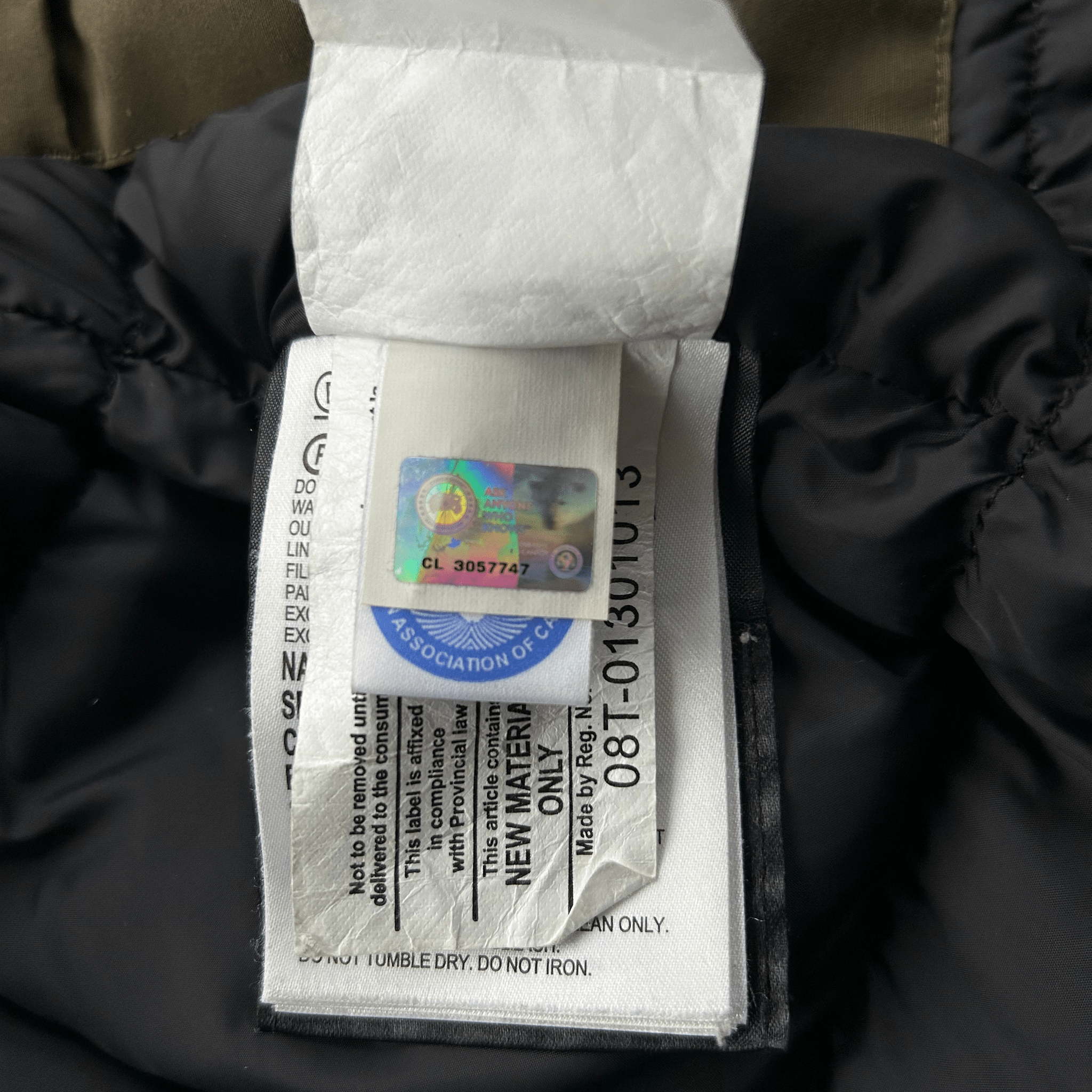 Canada Goose Military Green Victoria Women's Jacket - Morely TrendsCanada Goose Type here:)