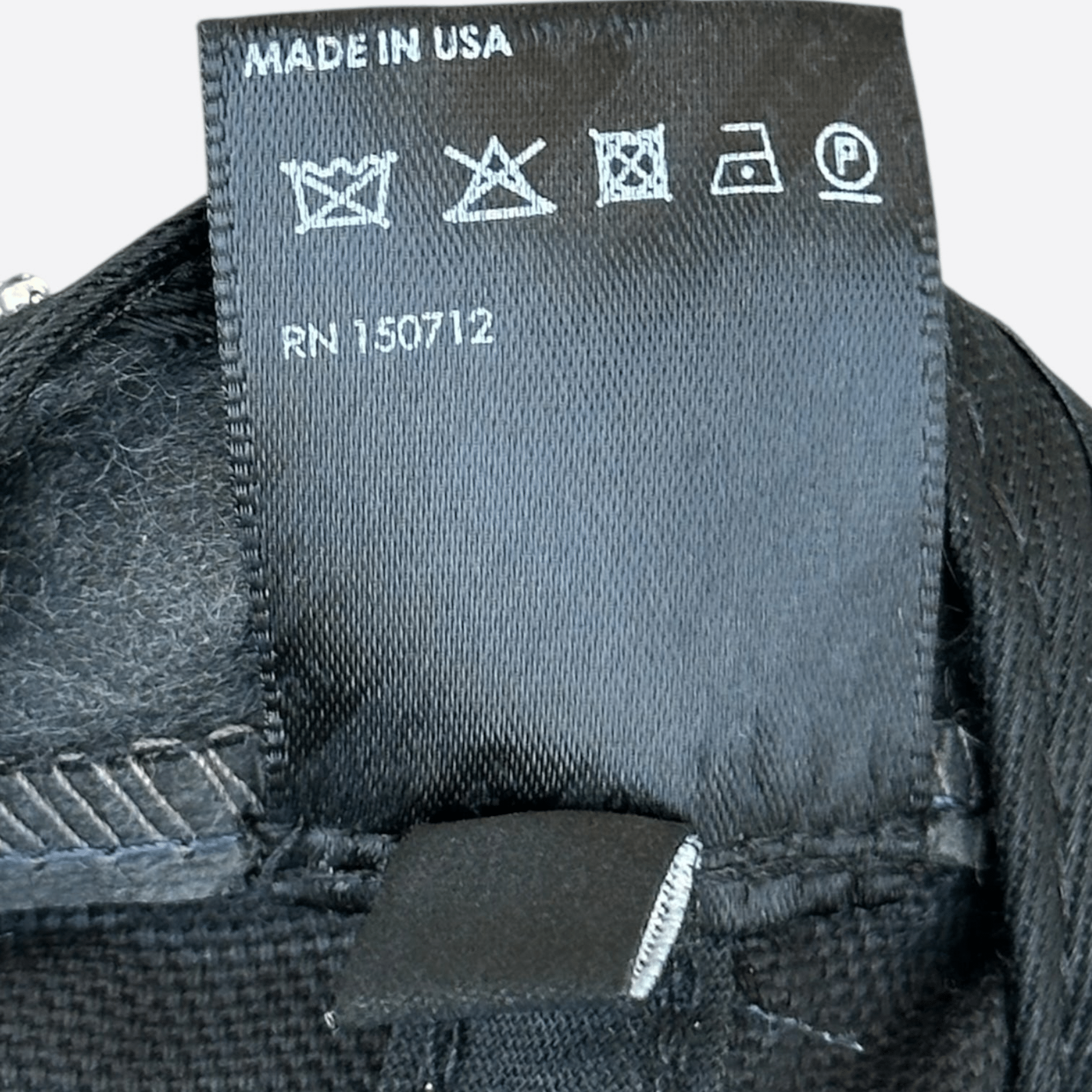 Amiri Black & White Preemo Trucker Hat - Morely TrendsAmiri Type here:)