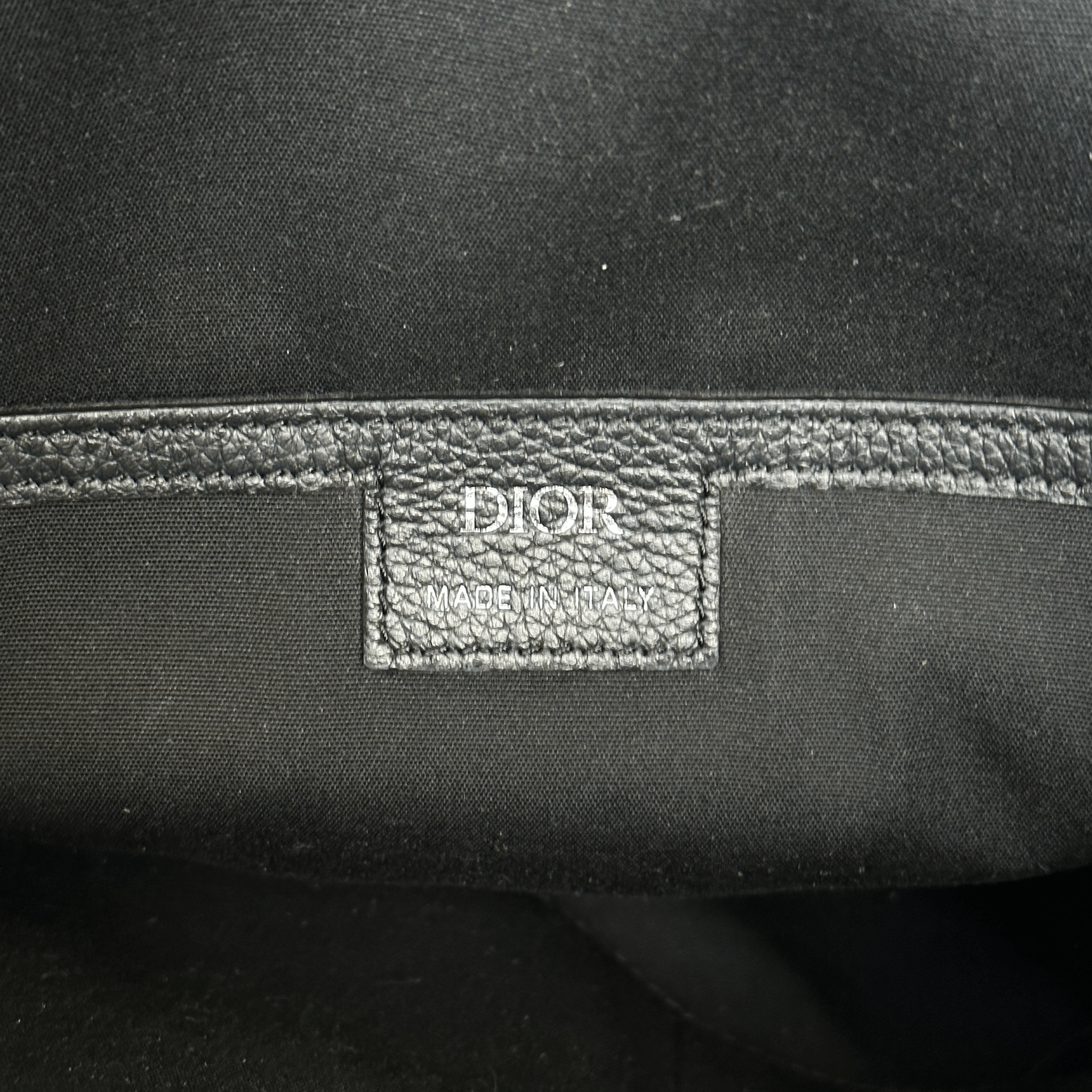 Dior Black Oblique 8 Roll Backpack - Morely TrendsDior Type here:)