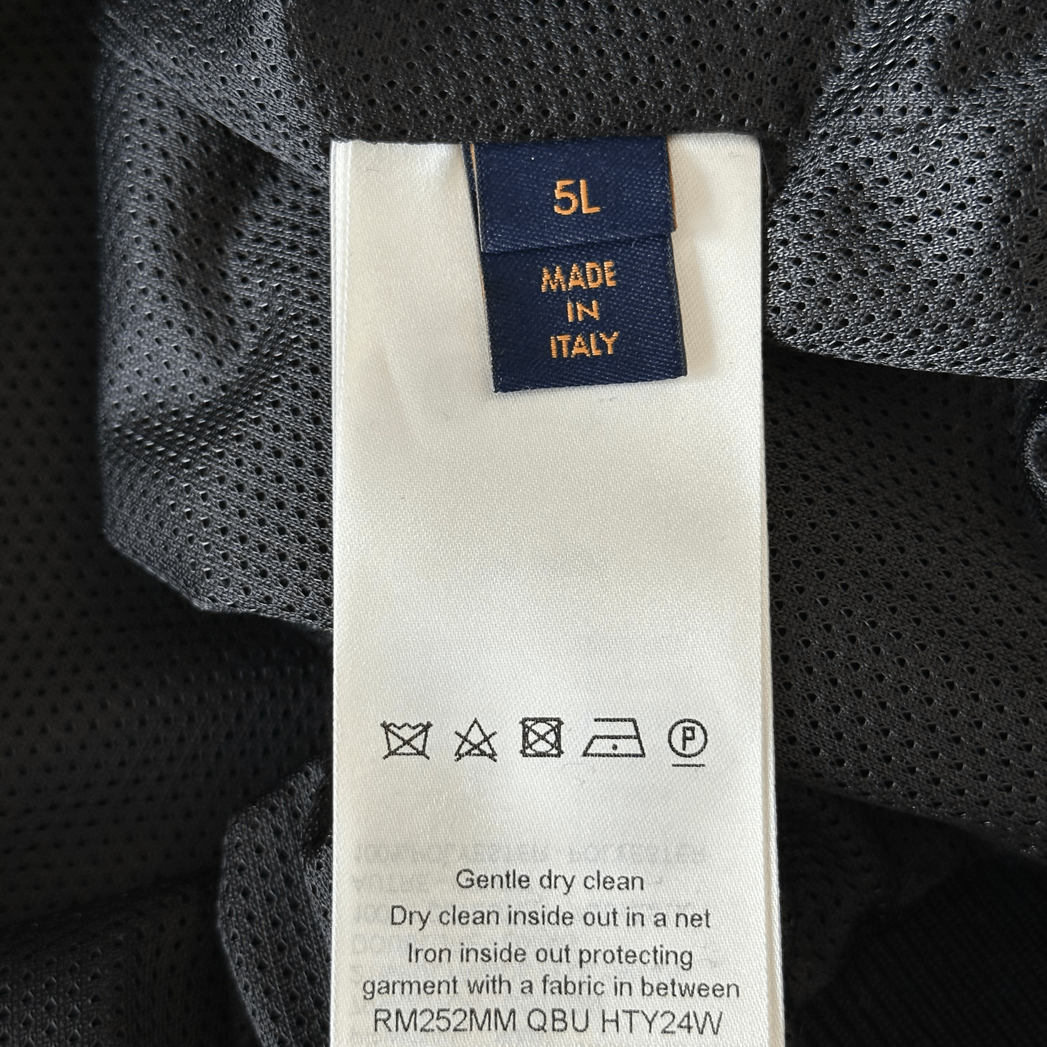 Louis Vuitton Black & White Hybrid Track Jacket - Morely TrendsLouis Vuitton Type here:)