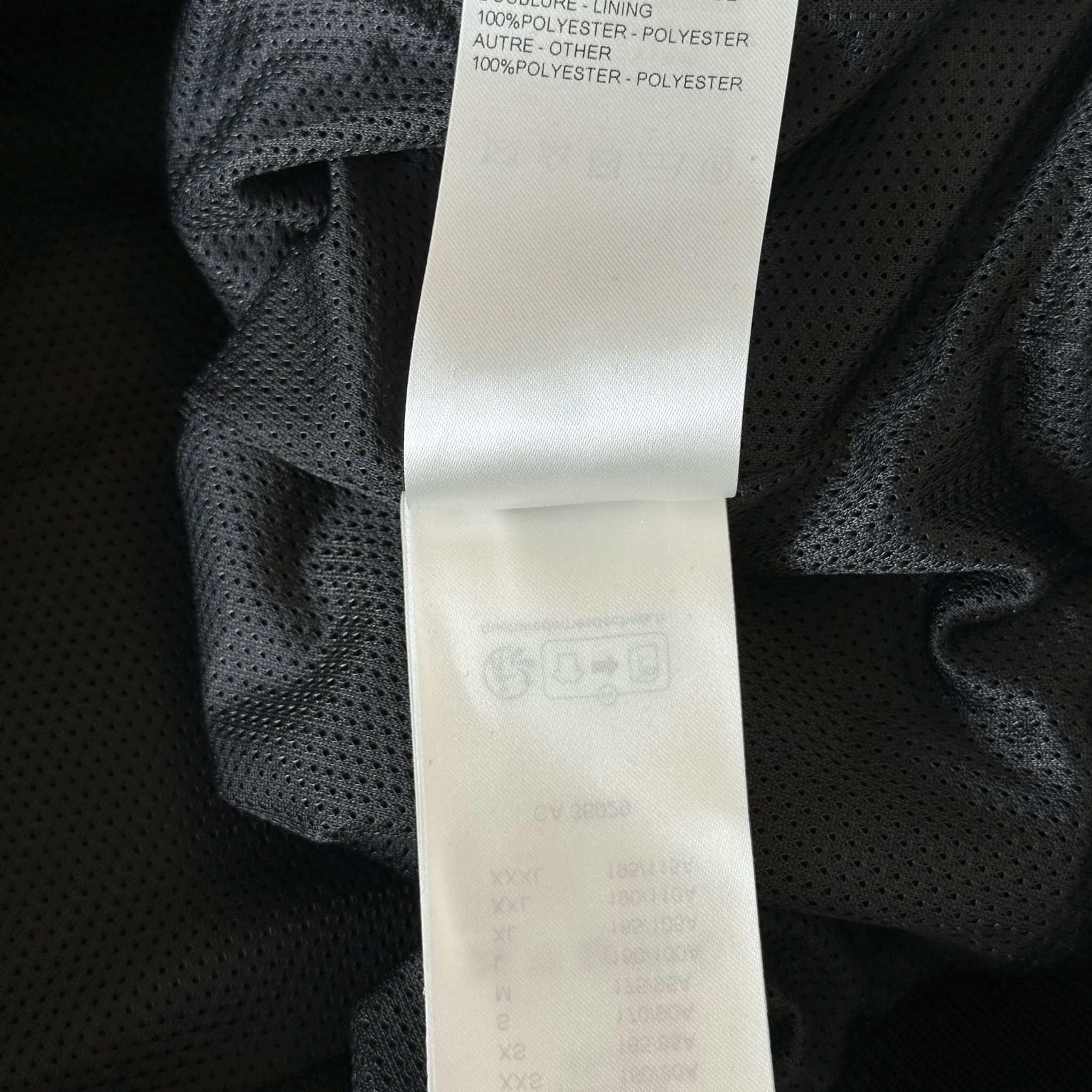 Louis Vuitton Black & White Hybrid Track Jacket - Morely TrendsLouis Vuitton Type here:)