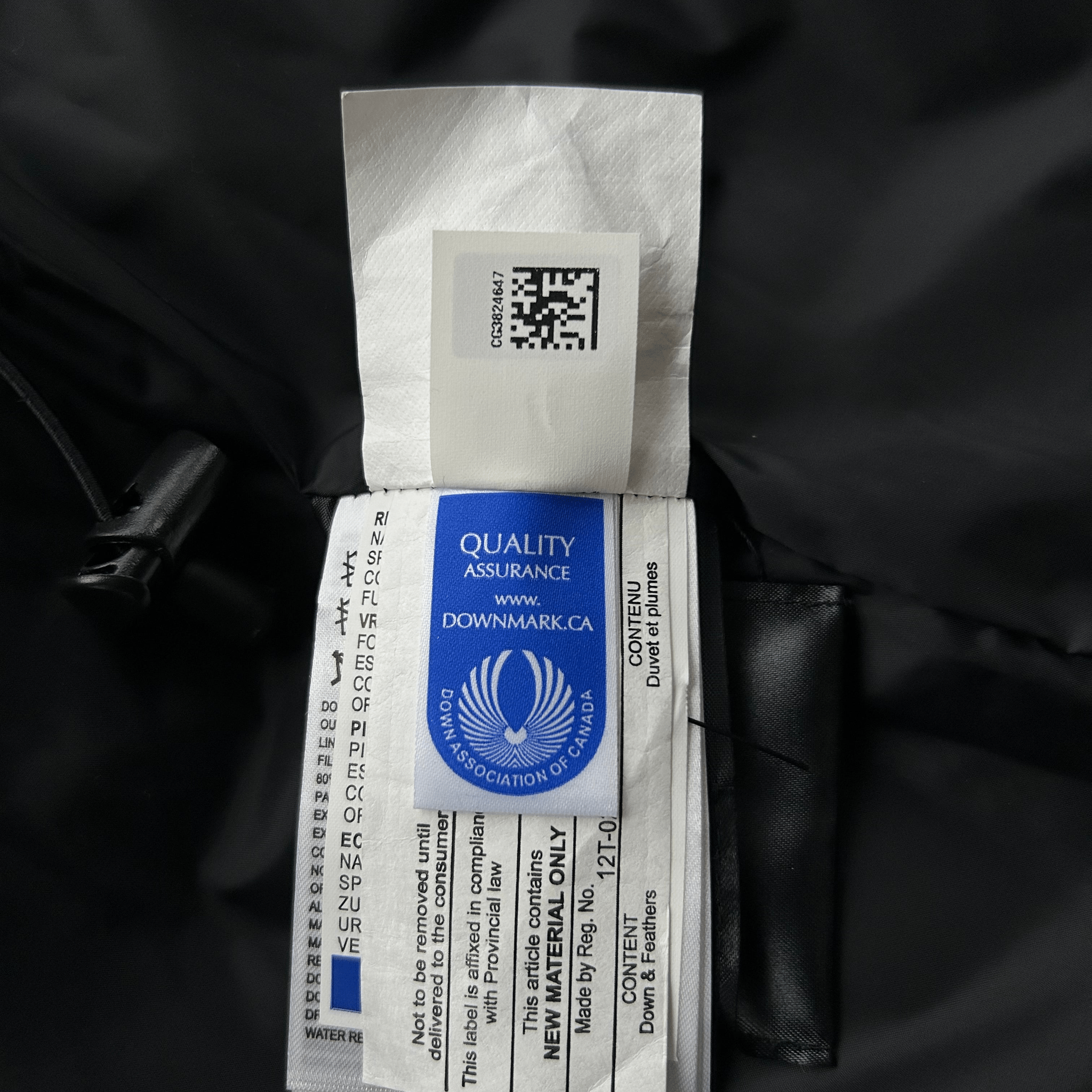 Canada Goose Green Camo Chelsea Women's Jacket - Morely TrendsCanada Goose Type here:)