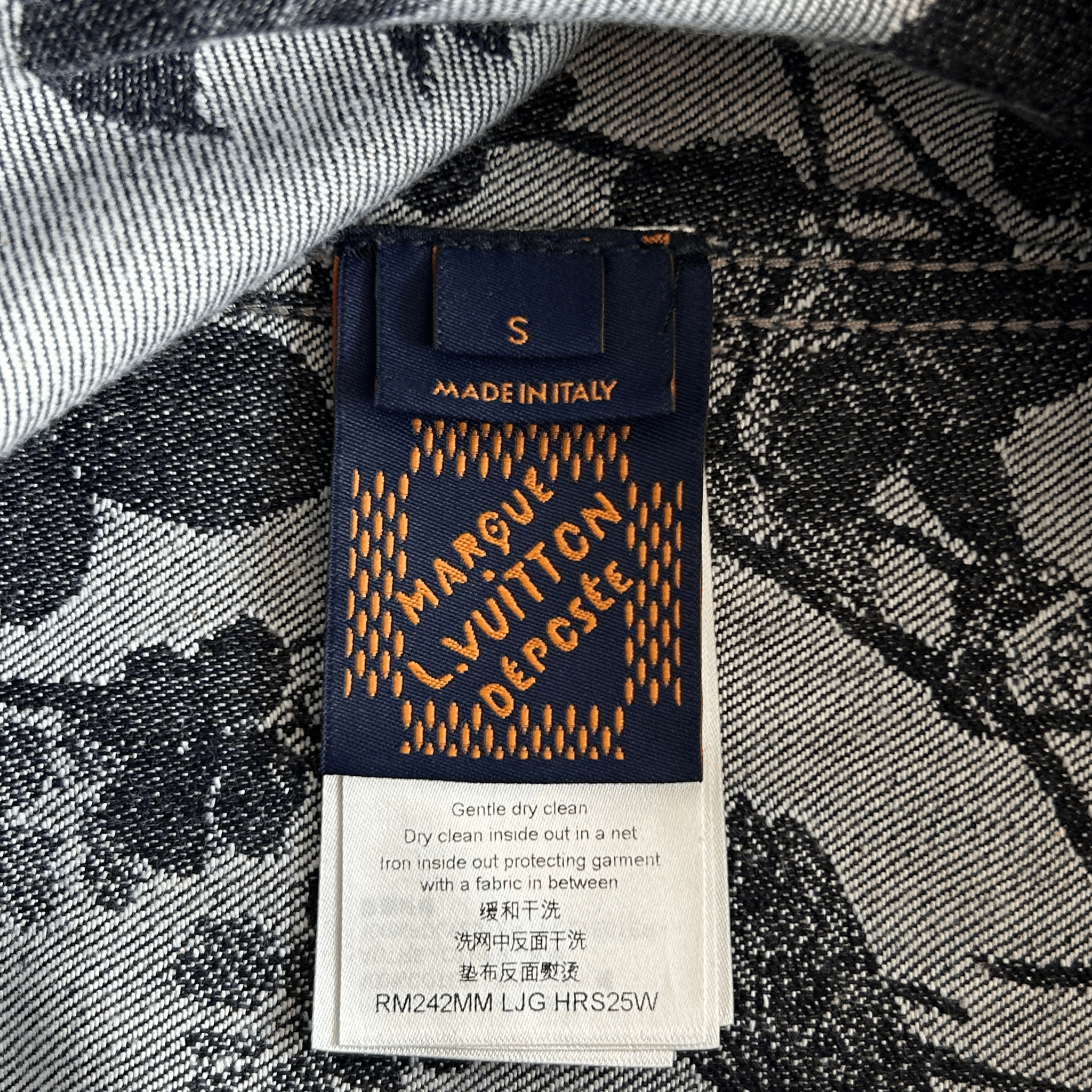 Louis Vuitton Blue & White Floral Monogram Denim Shirt - Morely TrendsLouis Vuitton Type here:)