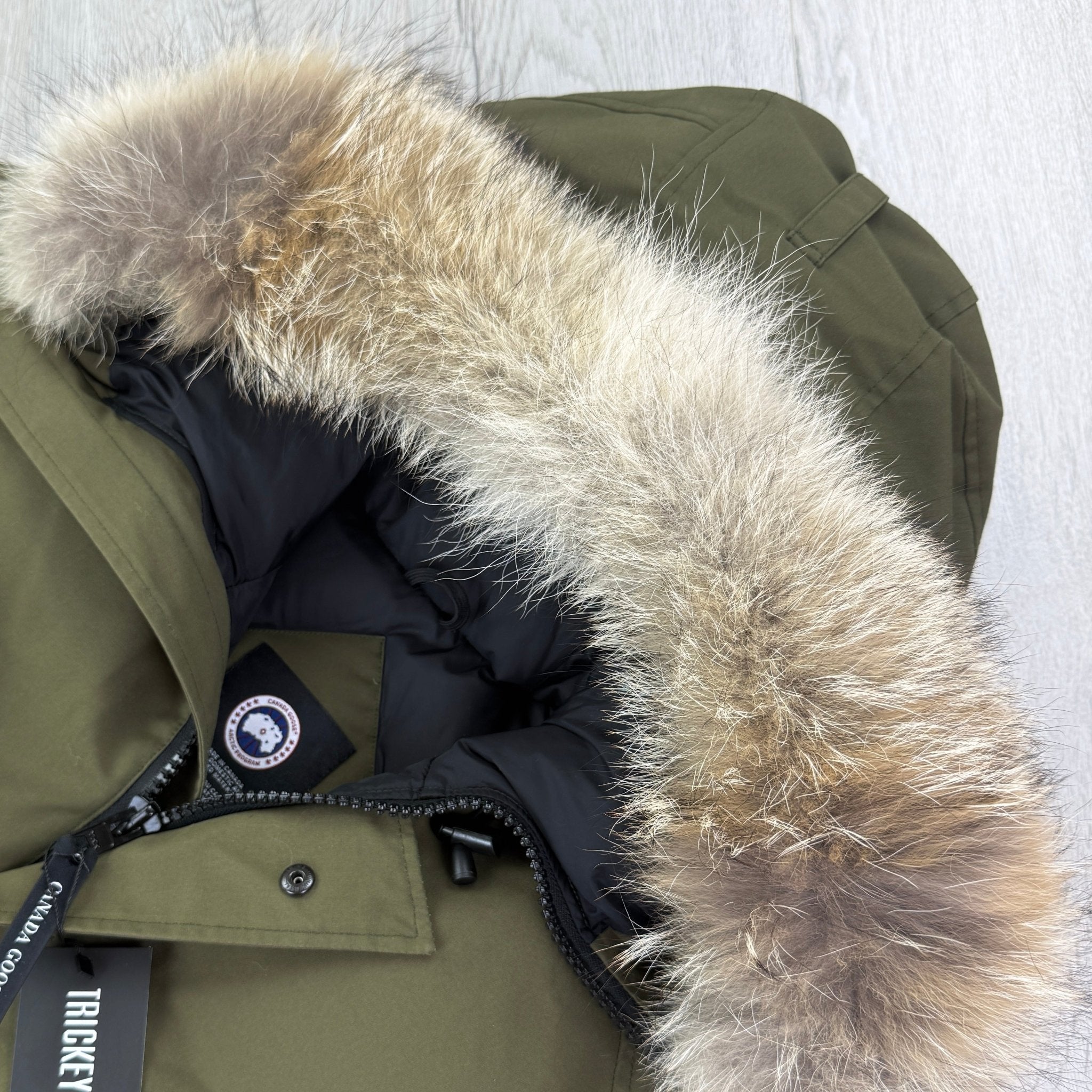 Canada Goose Men’s Khaki Chilliwack Jacket - XL - Morely TrendsCanada goose Type here:)