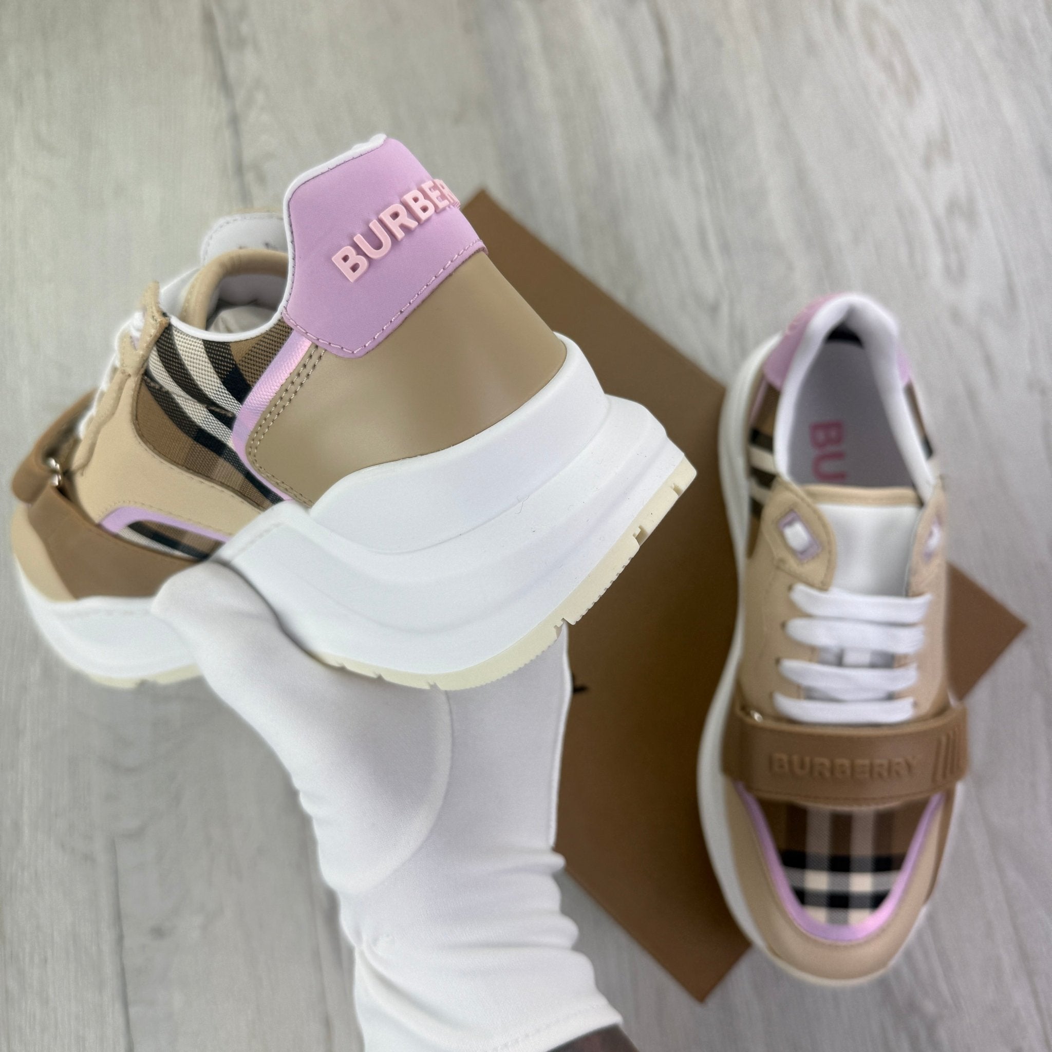 Burberry Women’s Ramsey Check Trainers - Morely TrendsBurberry Type here:)