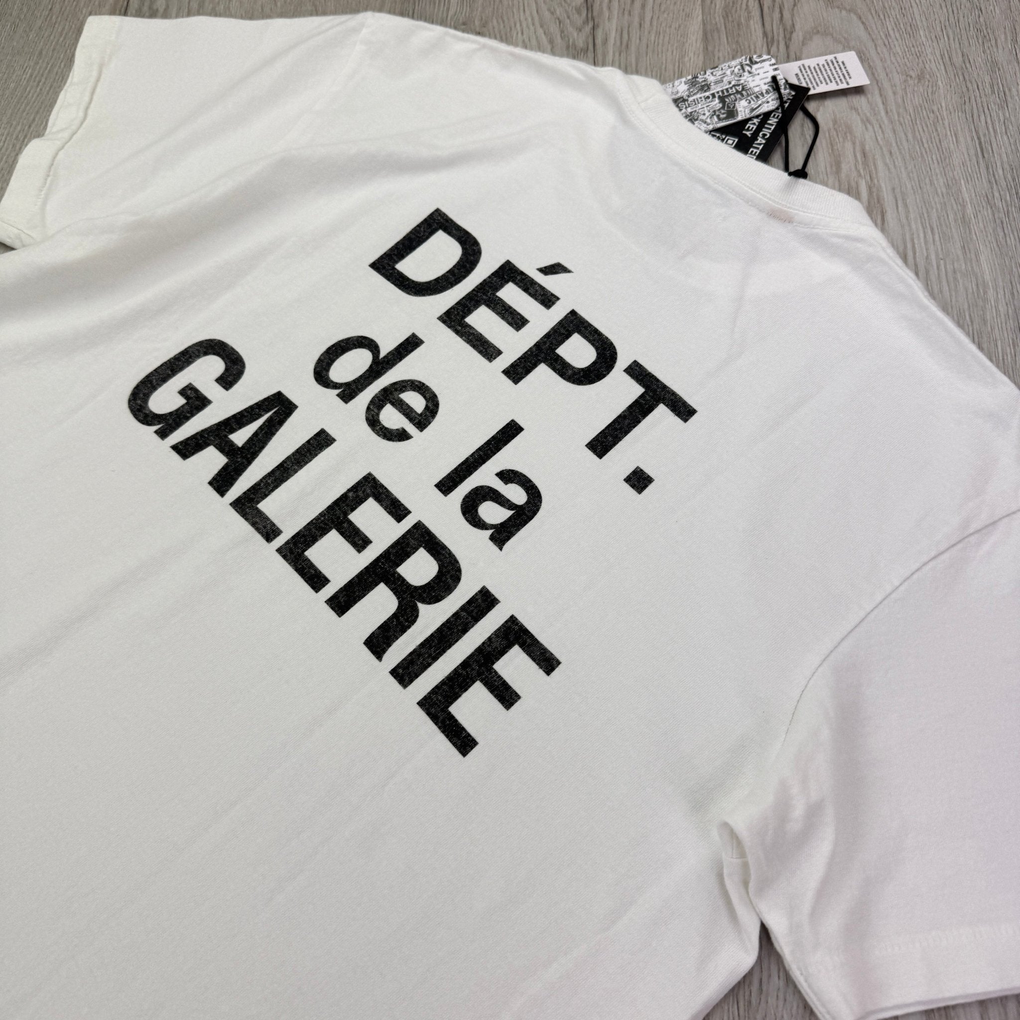 Gallery Dept Men’s White T-shirt - Oversized - Morely TrendsGallery Dept Type here:)