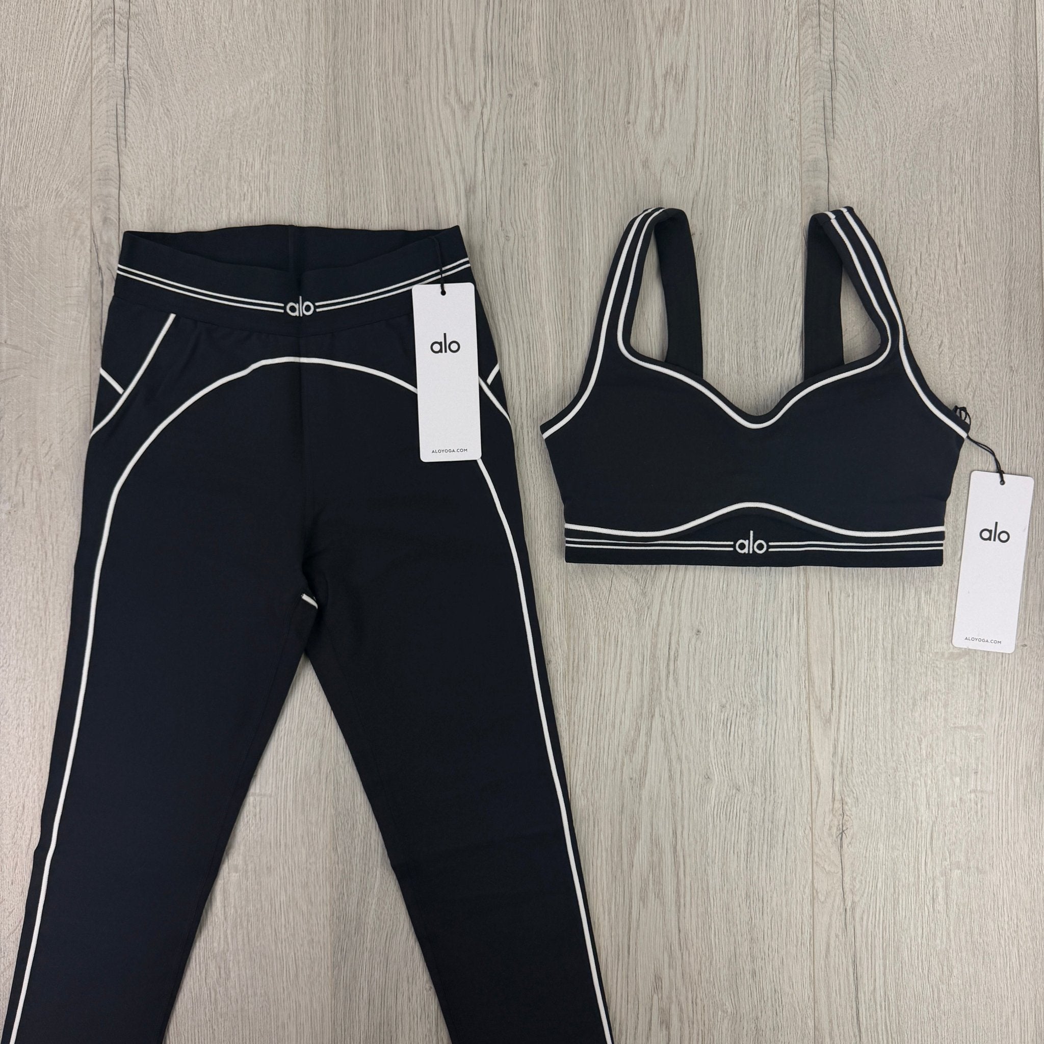 Alo Women’s Black Leggings & Top Set - Morely TrendsAlo Type here:)