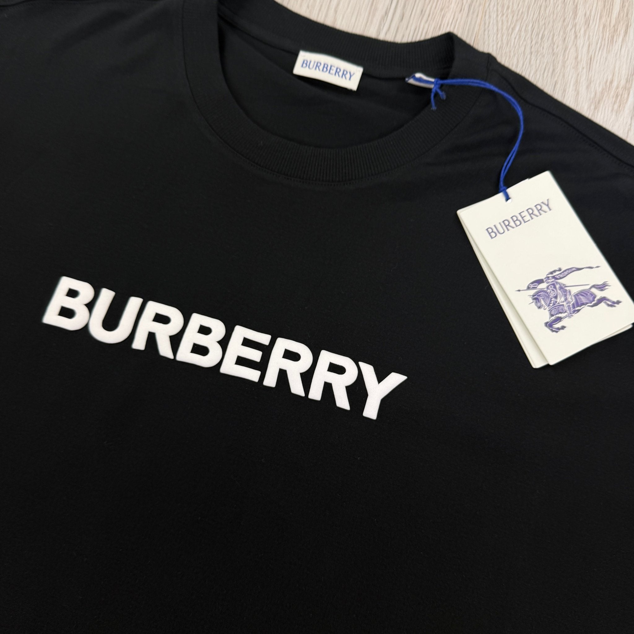 Burberry Men’s Black T-shirt Front Logo - Large - Morely TrendsBurberry Type here:)
