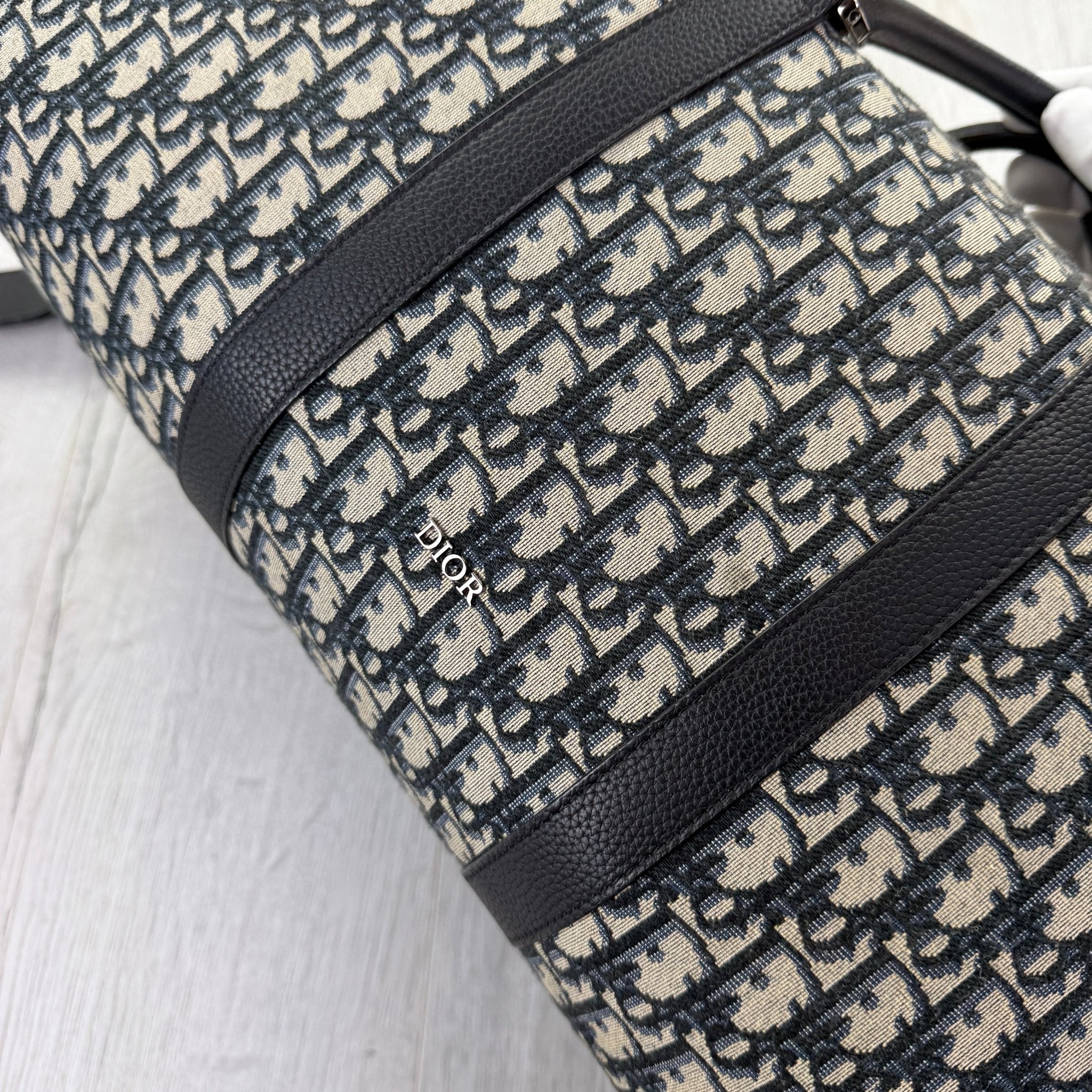 Dior Oblique Jacquard Lingo 50 Boston Bag Travel Bag - Morely TrendsDior Type here:)