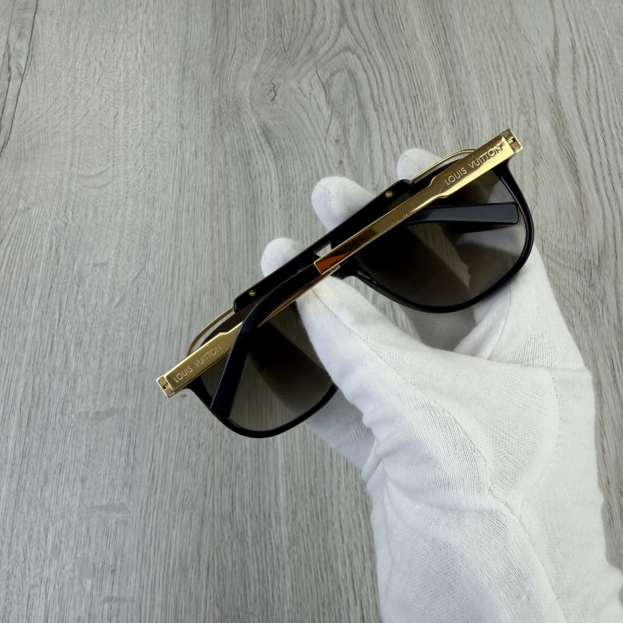 Louis Vuitton Men’s Mascot Sunglasses - Morely TrendsLouis Vuitton Type here:)