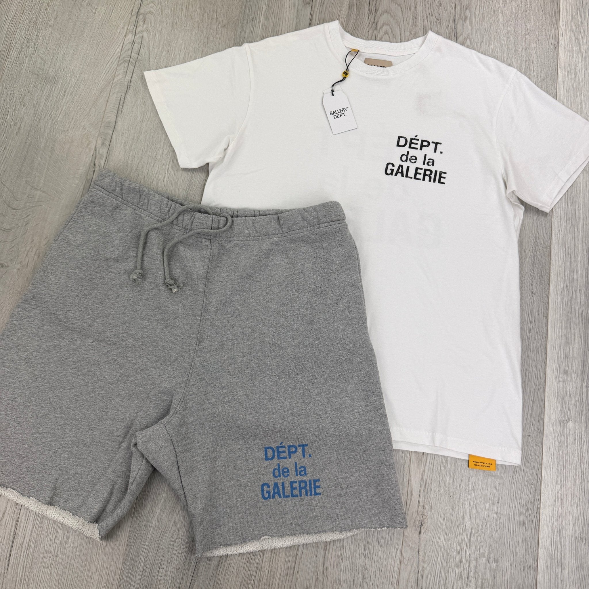 Gallery Dept Men’s White T-shirt & Shorts Set - XL - Morely TrendsGallery Dept Type here:)