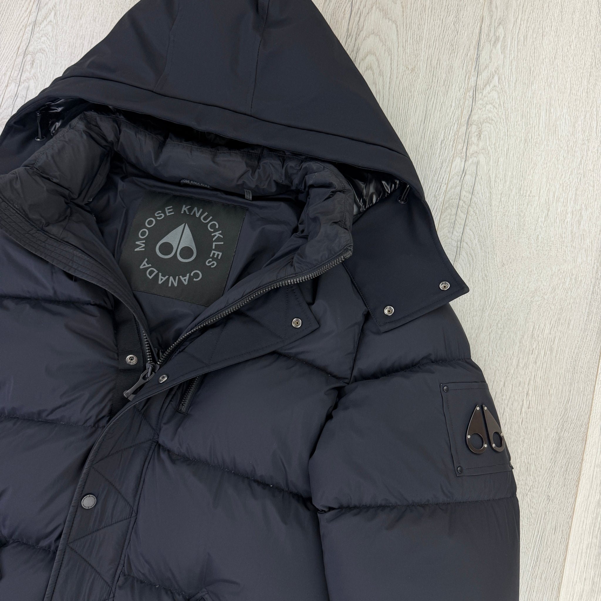 Moose Knuckles Men’s Black Down Jacket - Medium - Morely TrendsMoose Knuckle Type here:)