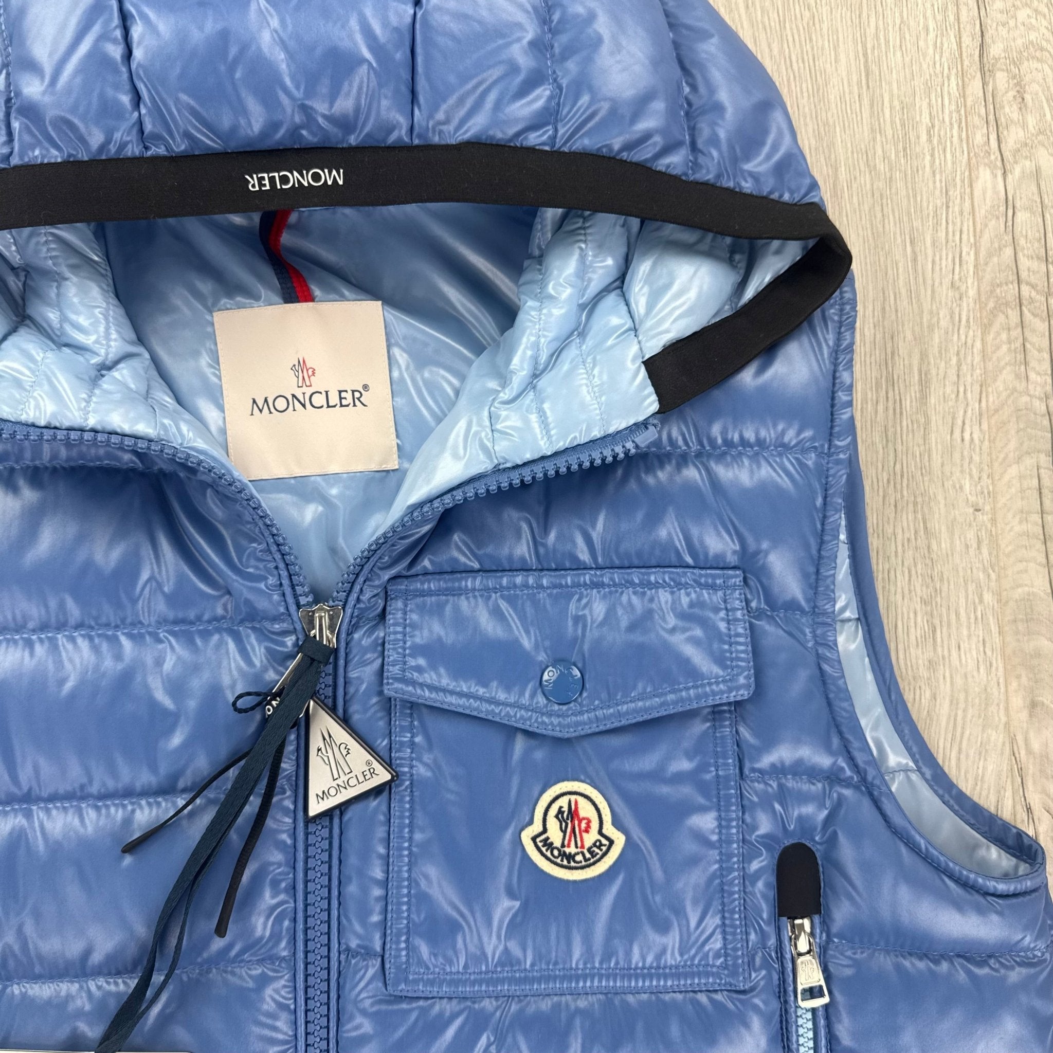 Moncler Morellet Men’s Ragot Baby Blue Hooded Gilet - Size 3 - Morely TrendsMoncler Type here:)