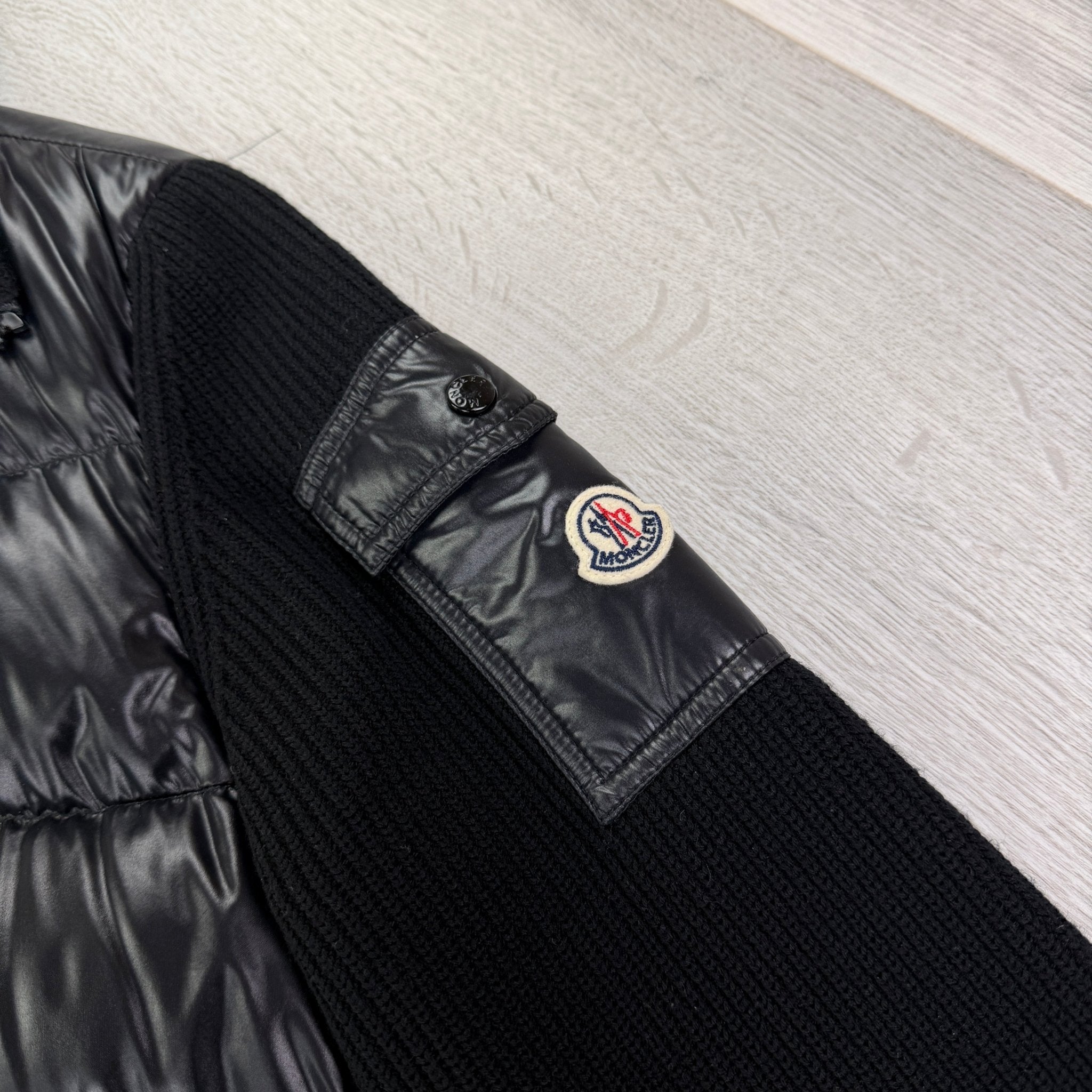 Moncler Men’s Black Zip-up Tricot Cardigan - Large - Morely TrendsMoncler Type here:)