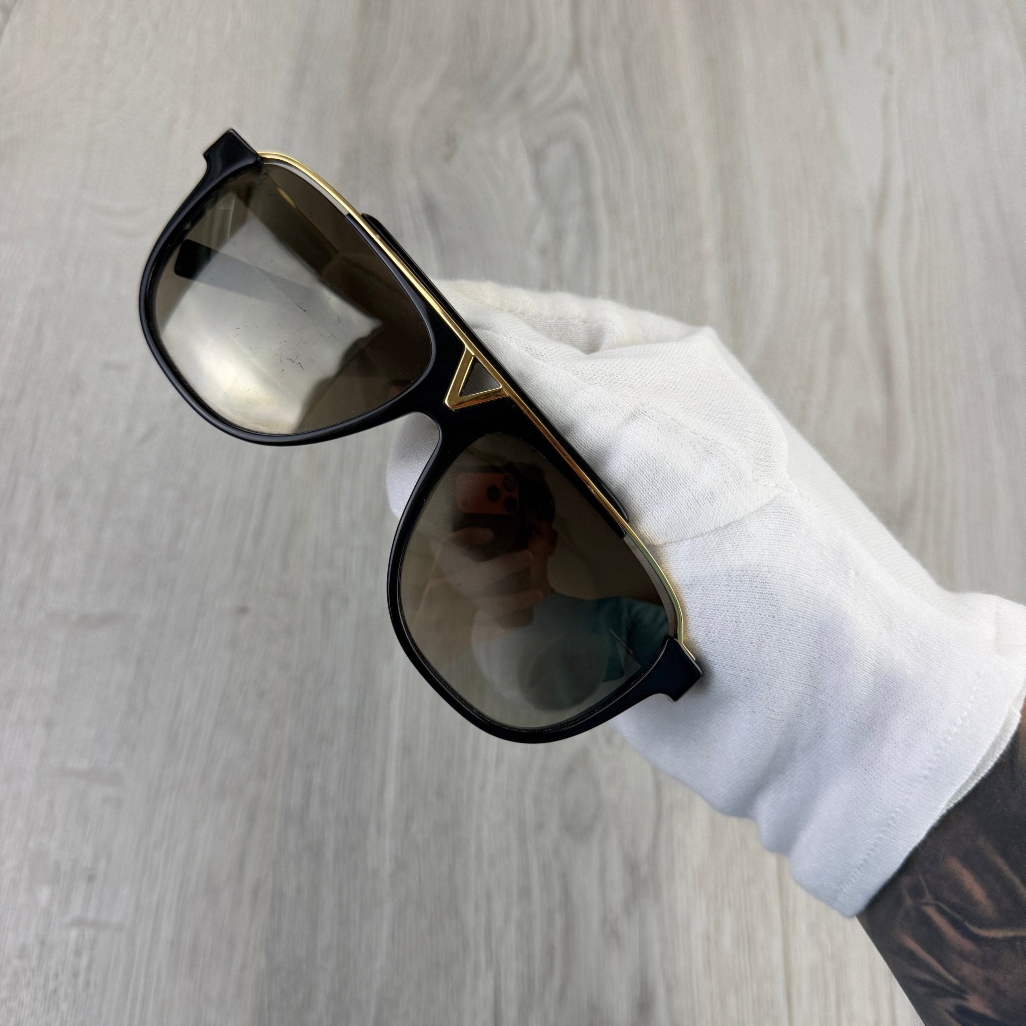 Louis Vuitton Men’s Mascot Sunglasses - Morely TrendsLouis Vuitton Type here:)