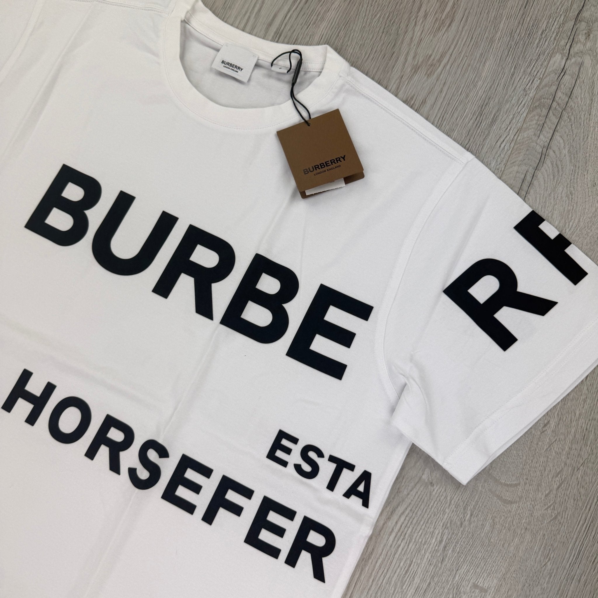 Burberry Men’s White T-shirt - Morely TrendsBurberry Type here:)