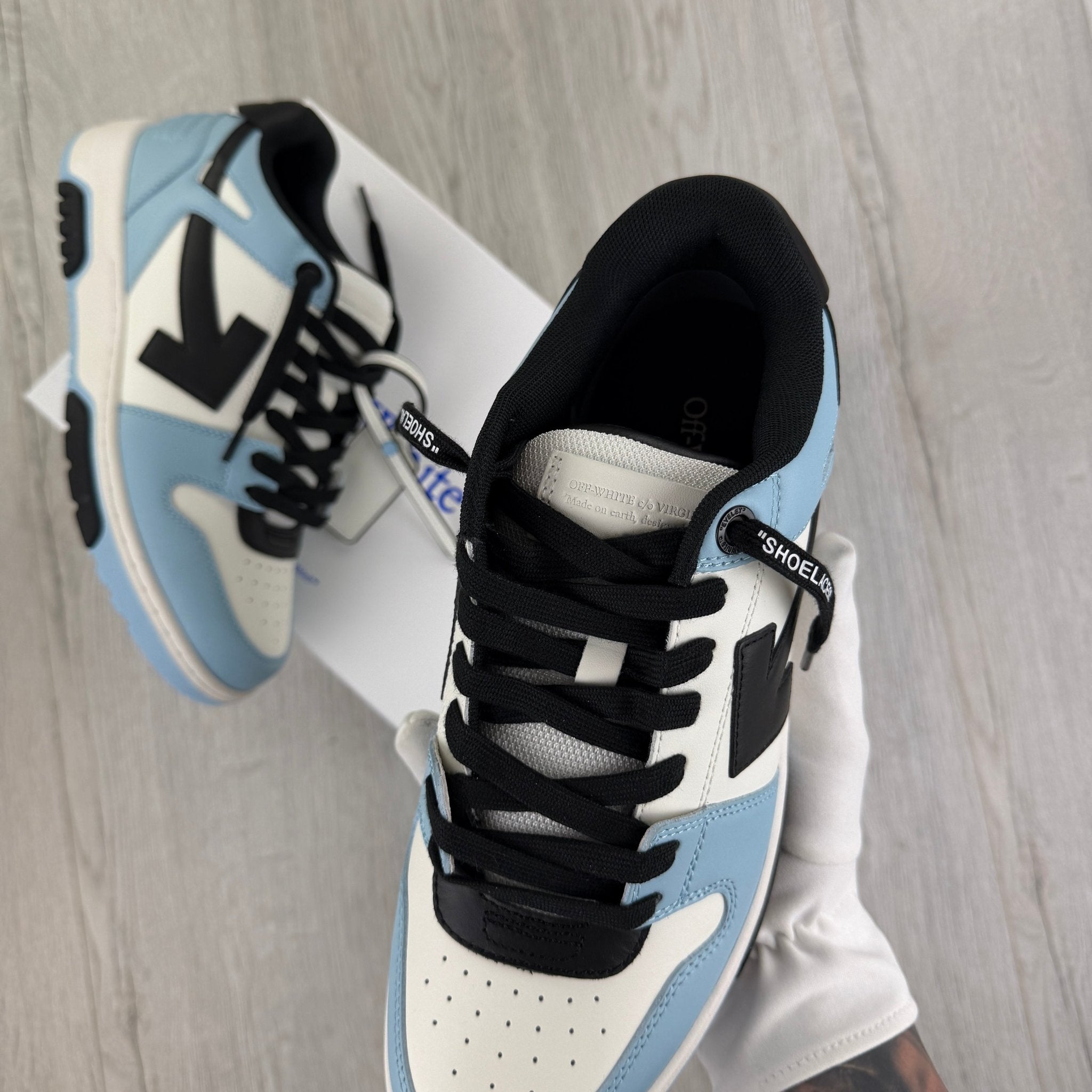 Off-White Men’s Blue & White Low Trainers - Morely TrendsOff white Type here:)