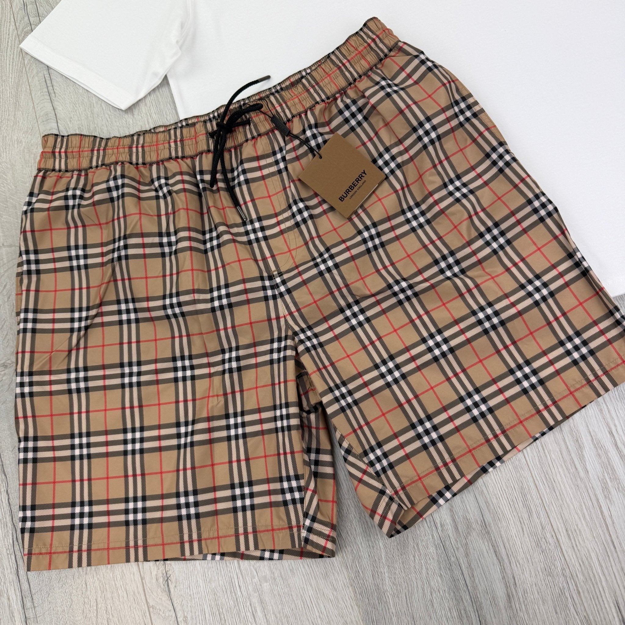 Burberry Men’s White T-shirt & Shorts Set - Morely TrendsBurberry Type here:)