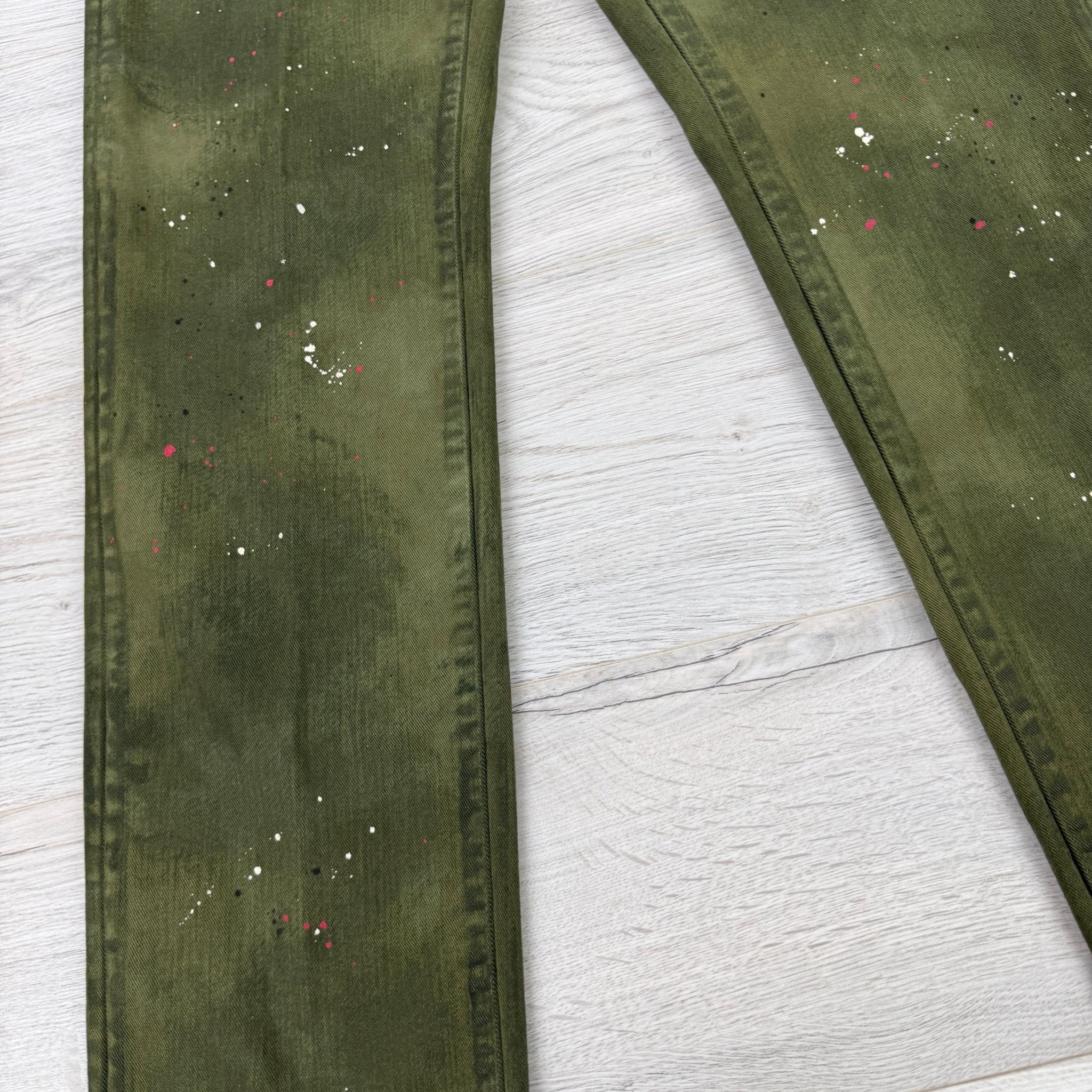 Dsquared2 Men’s Green Distressed Straight Jeans - Morely TrendsDsquared2 Type here:)