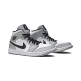 Air Jordan 1 Mid 'Smoke Grey'