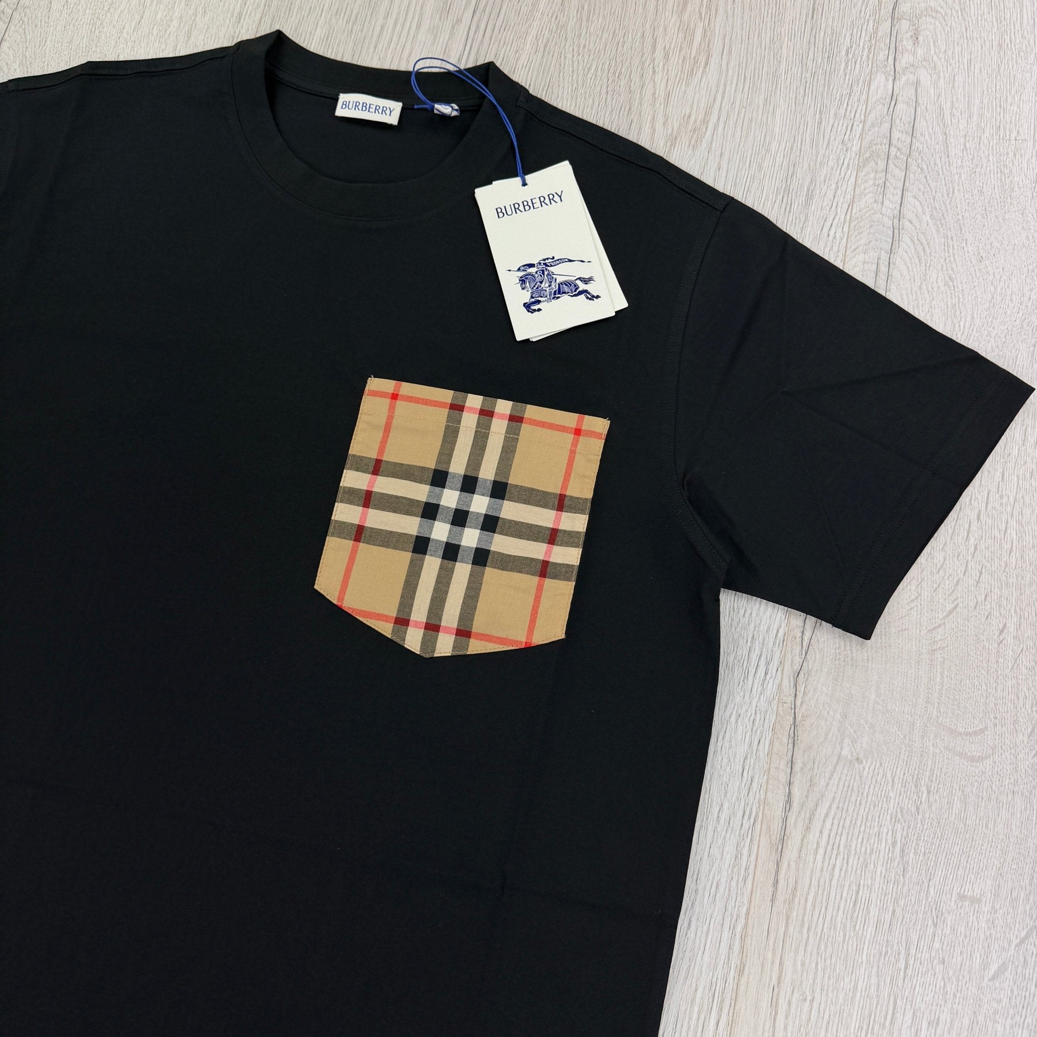Burberry Men’s Black T-shirt - Morely TrendsBurberry Type here:)