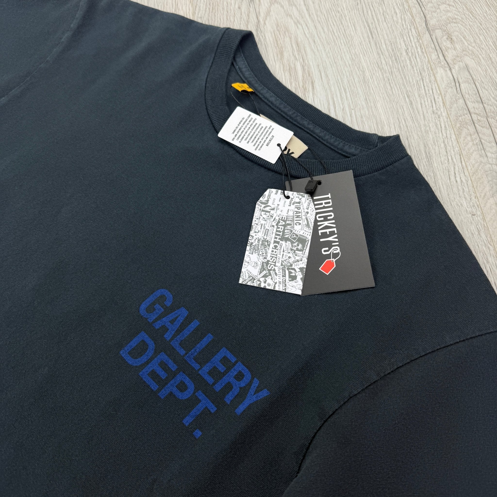 Gallery Dept Men’s Navy T-shirt - Morely TrendsGallery Dept Type here:)