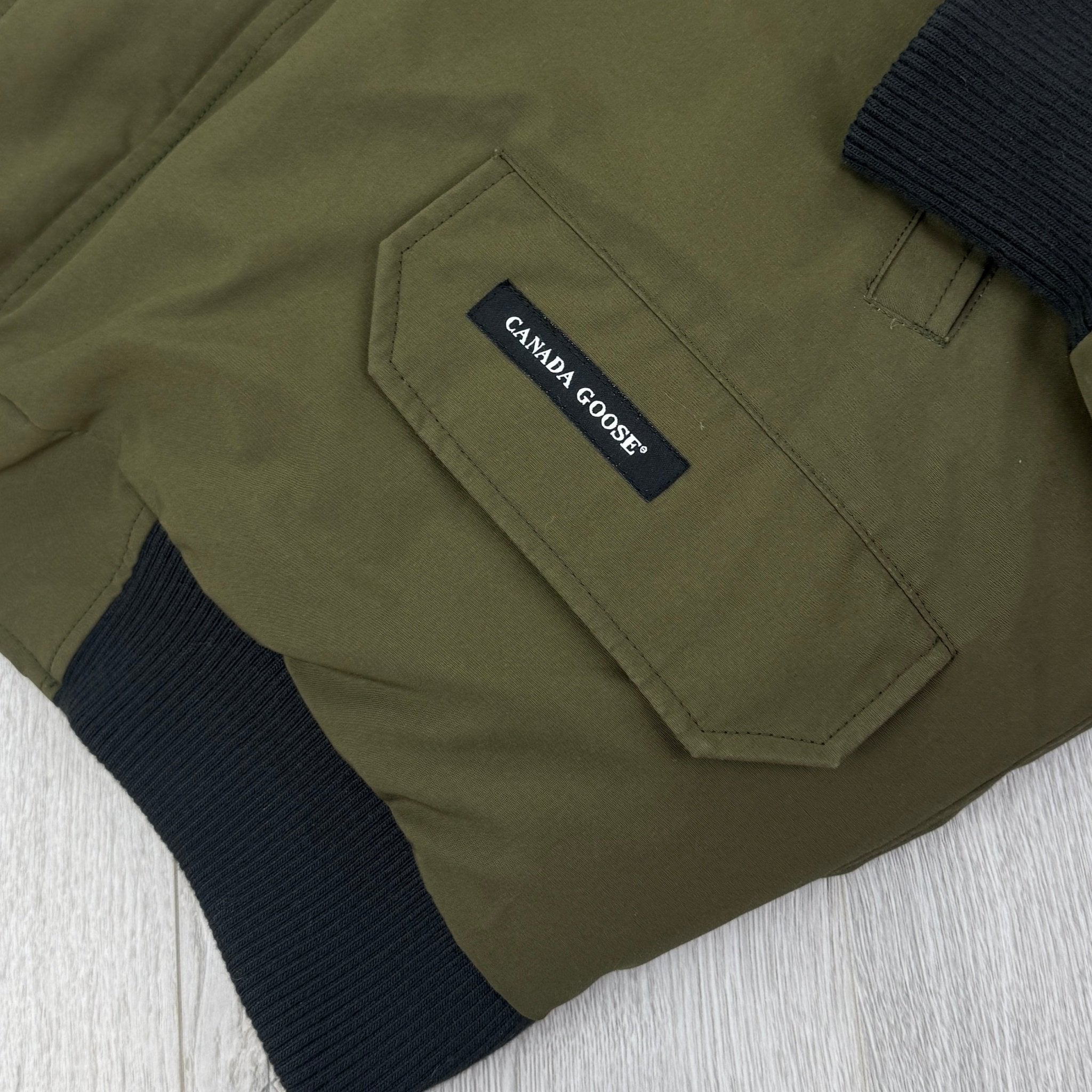 Canada Goose Men’s Khaki Chilliwack Jacket - XL - Morely TrendsCanada goose Type here:)