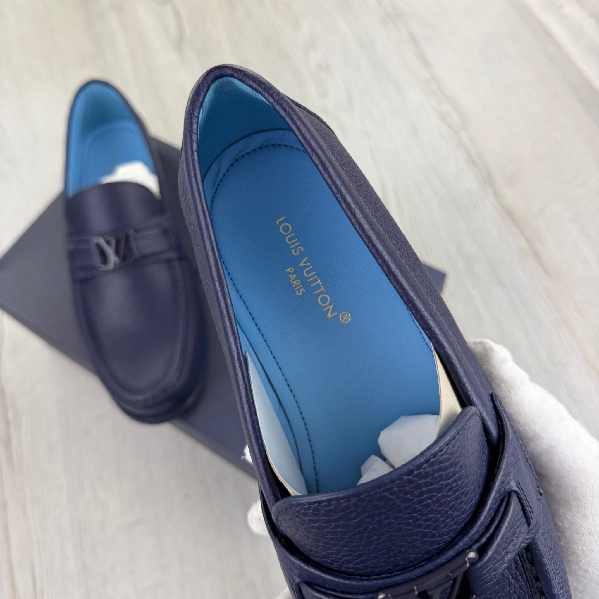 Louis Vuitton Mens Blue Major Loafers - Uk 7.5 (Fit 8) - Morely TrendsDior Type here:)